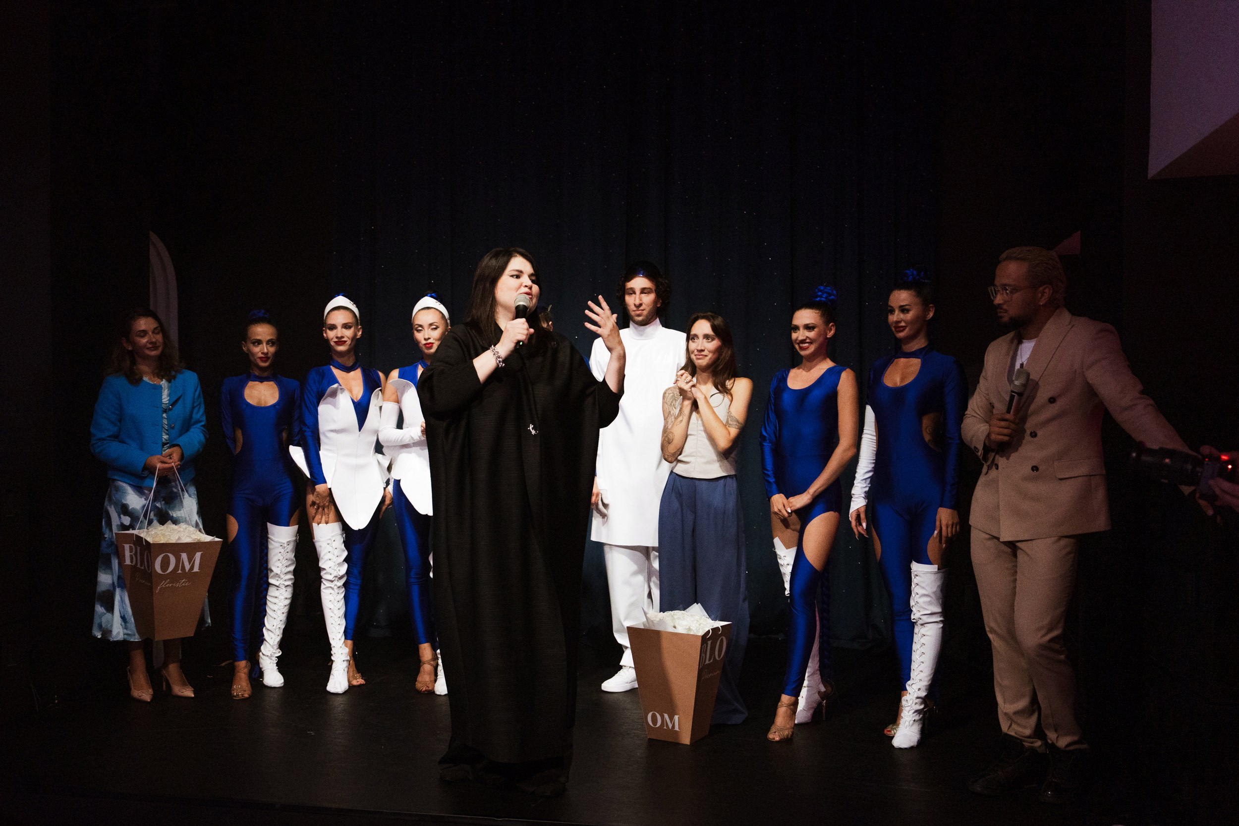 12 сентября (пятница) Премьера шоу-программы «Русские сезоны». BENUAR Restaurant