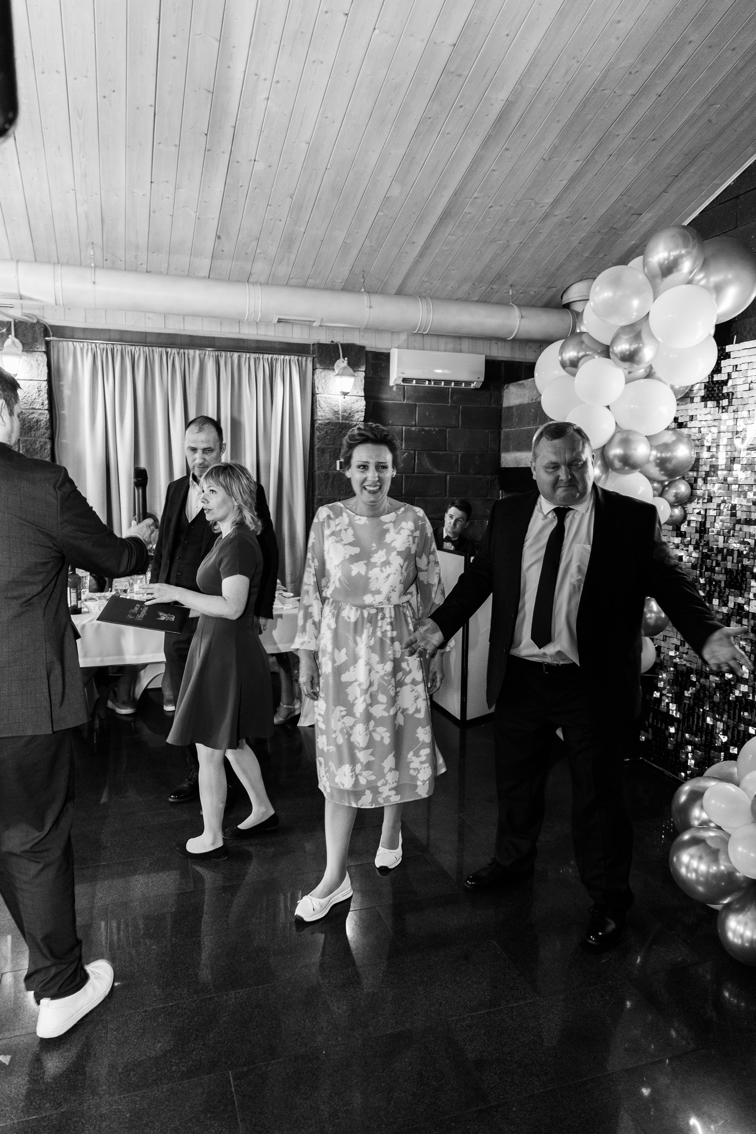 Свадебная фотосессия свадебный фотограф Татьяна Марсуверских свадебная фотопрогулка Москва Жуковский. Фотограф для маркетплейсов, фотоуслуги в Жуковском Татьяна Марсуверских