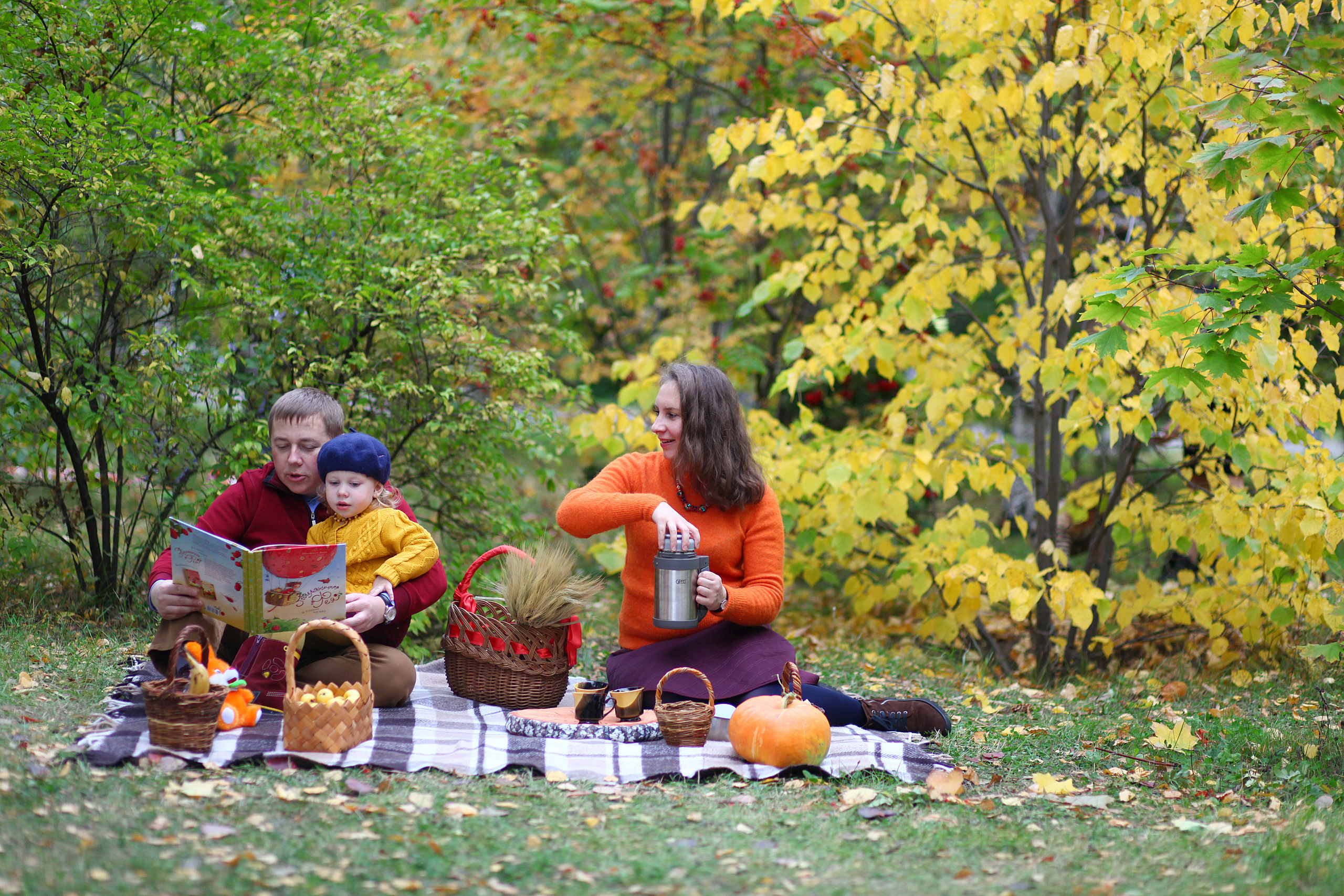 Семейная фотосессия в омске от Марии Беккер. Мария Беккер - фотограф: свадебный, семейный, детский
