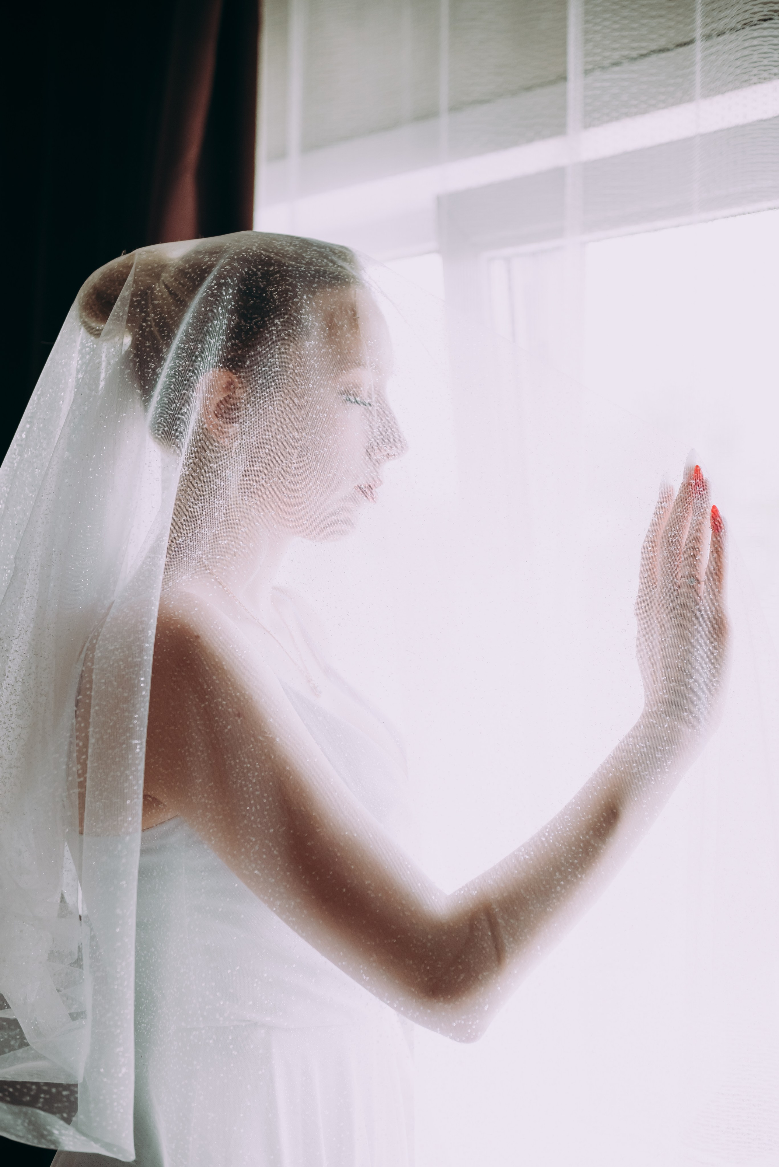 Свадебная фотосессия в музыкальном театре в г. Кемерово