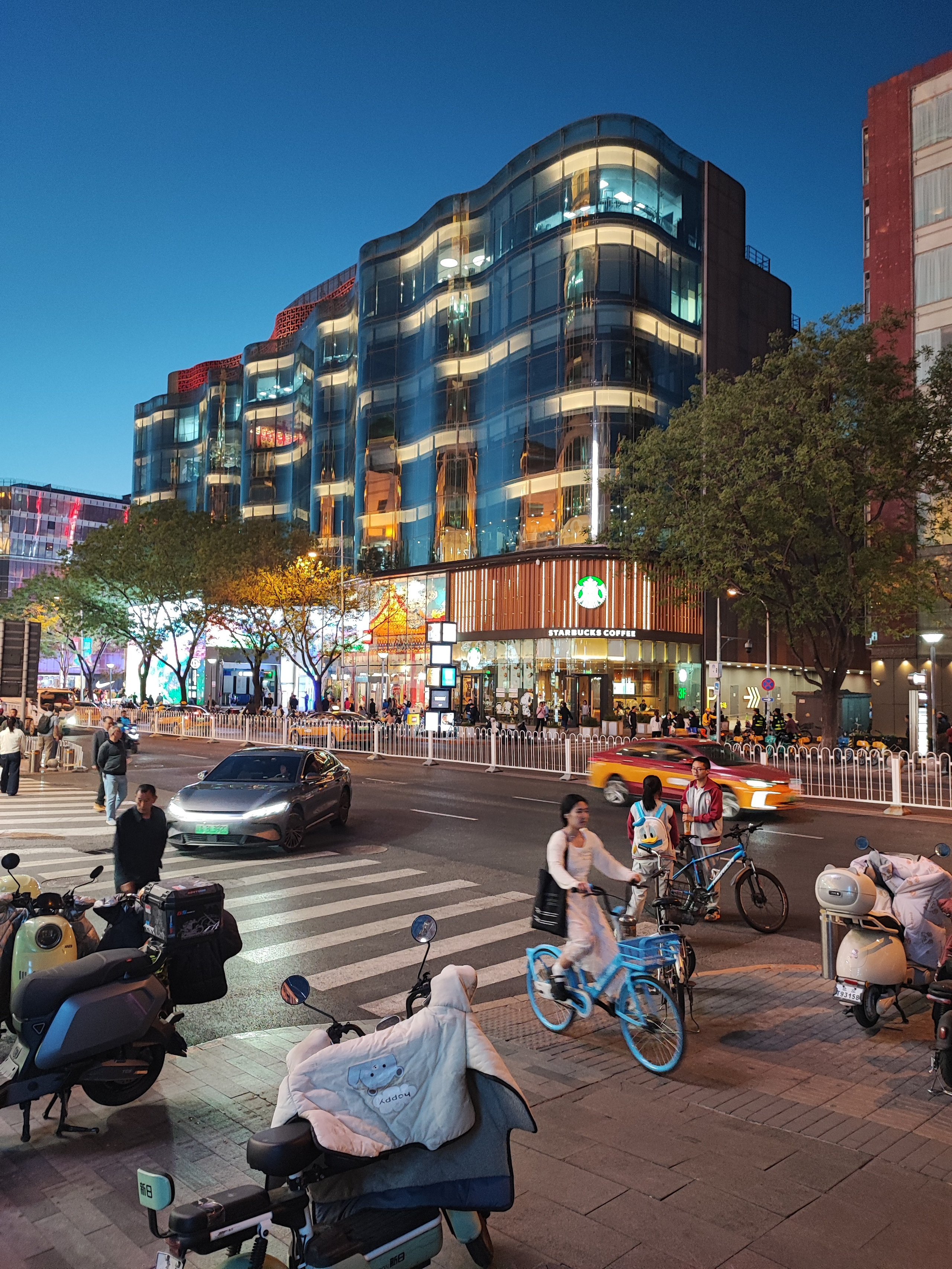 Намобилкус китайский. Репортажный фотограф Алексей Пирязев