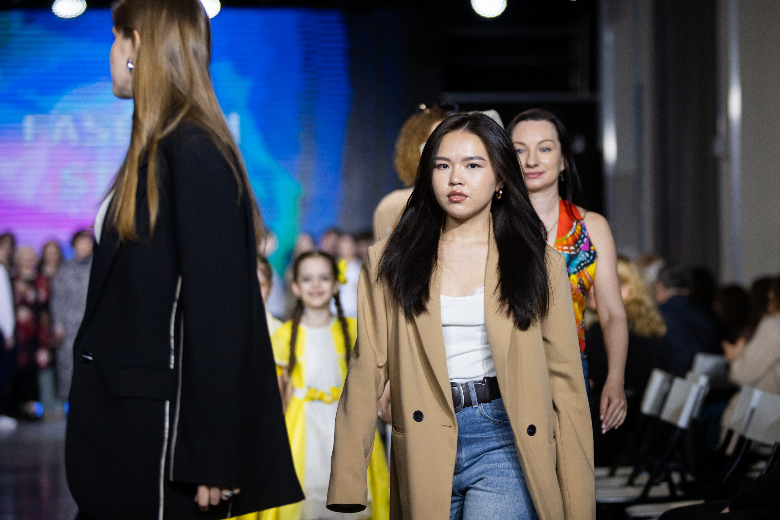 Фестиваль моды и красоты Fashion Style (17 мая 2025). Репортажный фотограф Алексей Пирязев