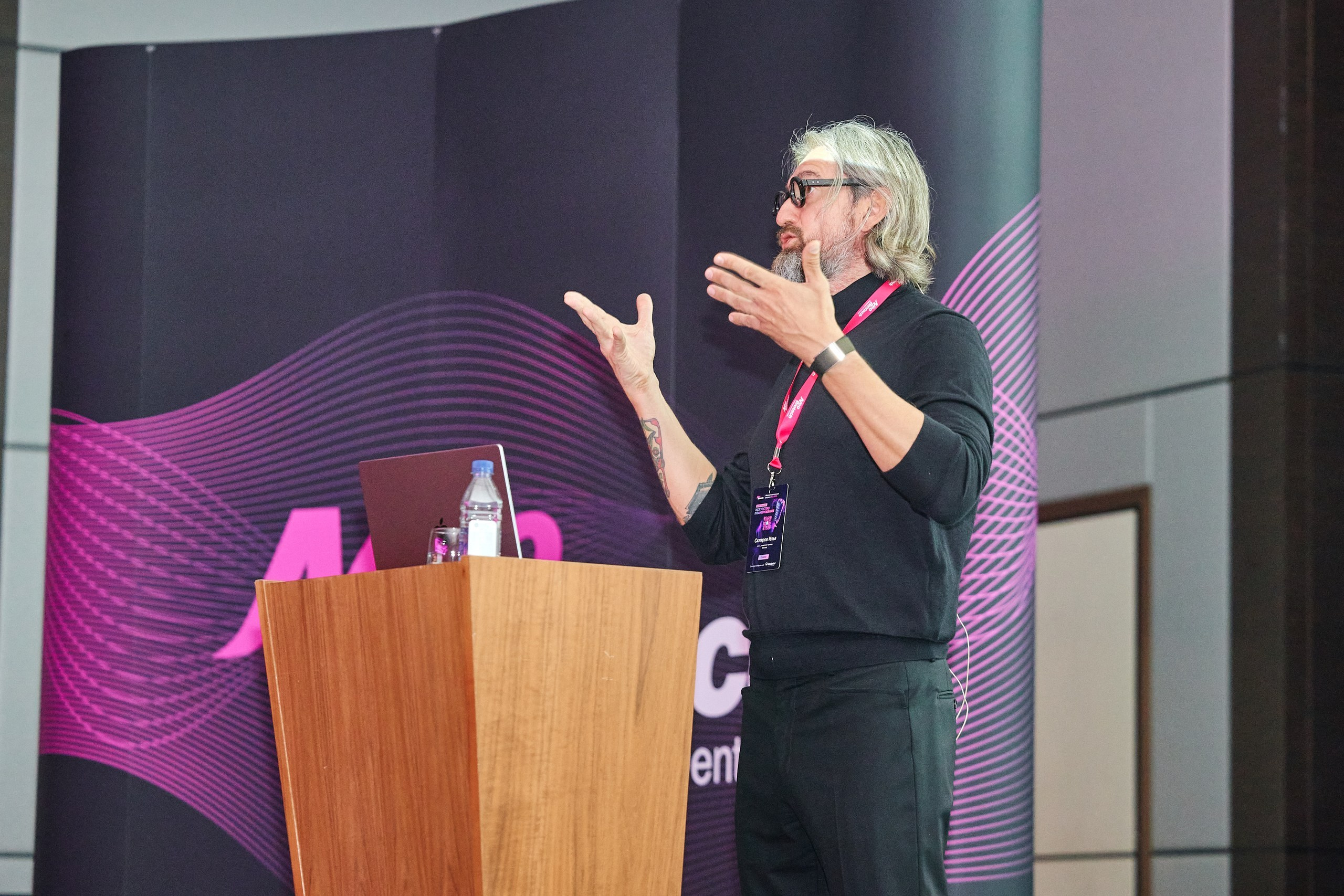 Конгресс имплантологов Neo Biotech 2025. Антон Артюшин, портретный фотограф. Москва