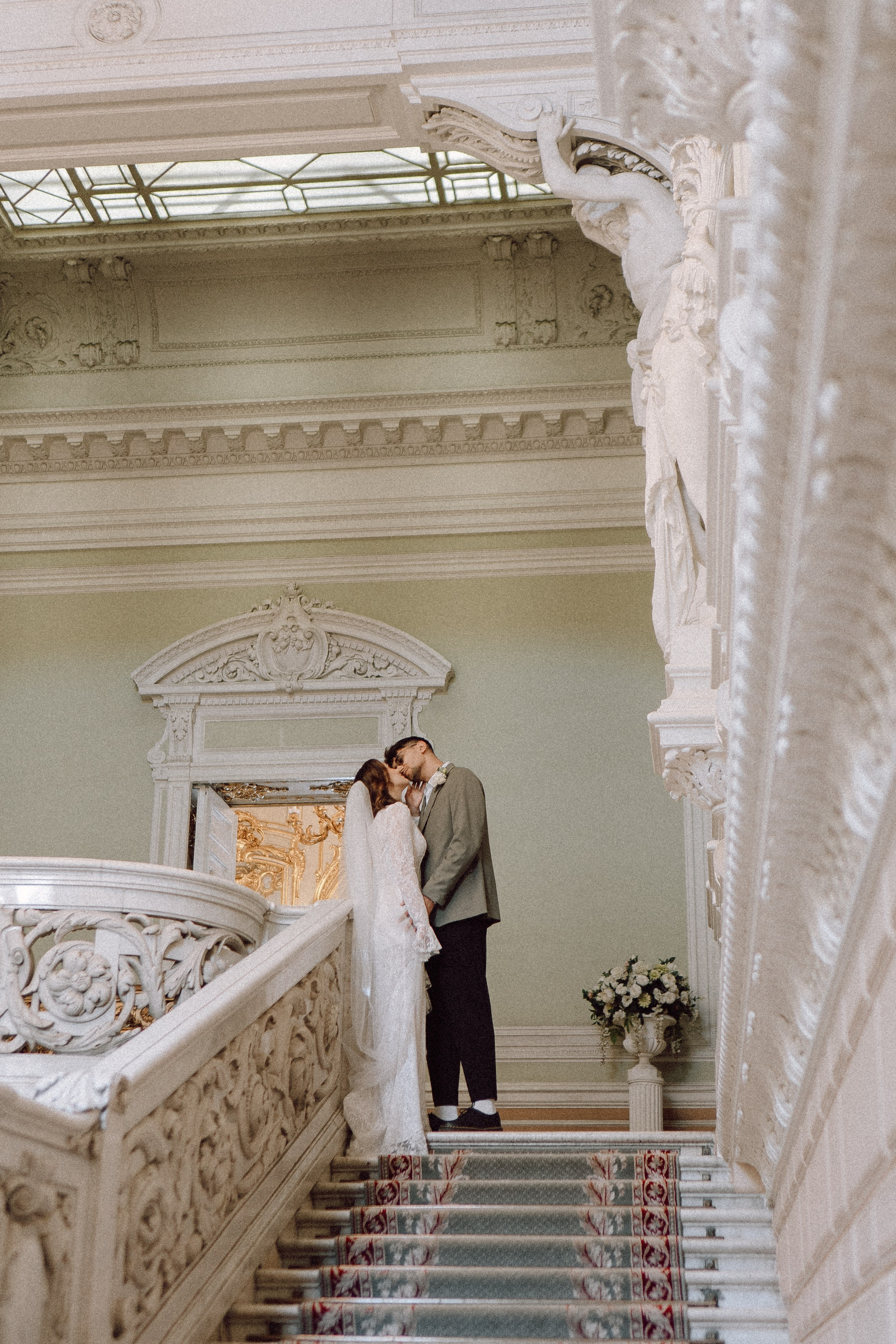 СВАДЕБНАЯ СЬЕМКА В ПЕРВОМ ДВОРЦЕ БРАКОСОЧЕТАНИЯ. Профессиональный фотограф, Санкт-Петербург — Виктория Богомолова