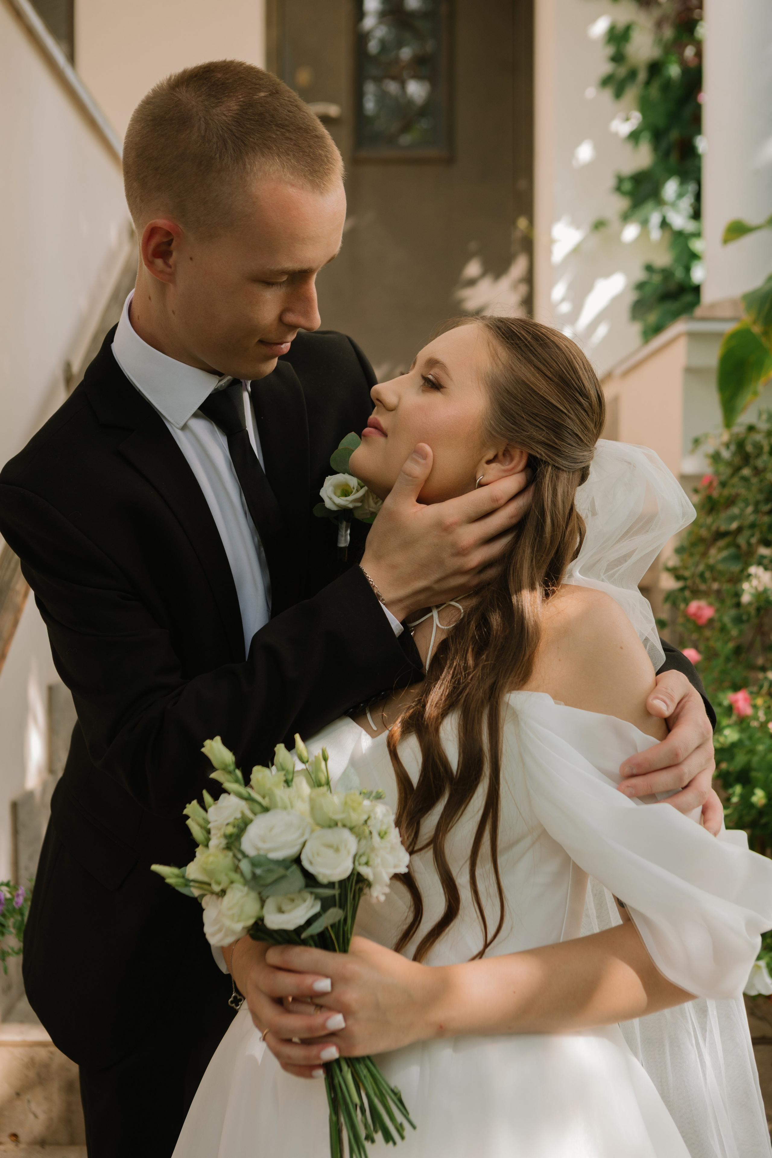 Михаил и Ксения. Портретный и свадебный фотограф Айгюн в городе Йошкар-Ола