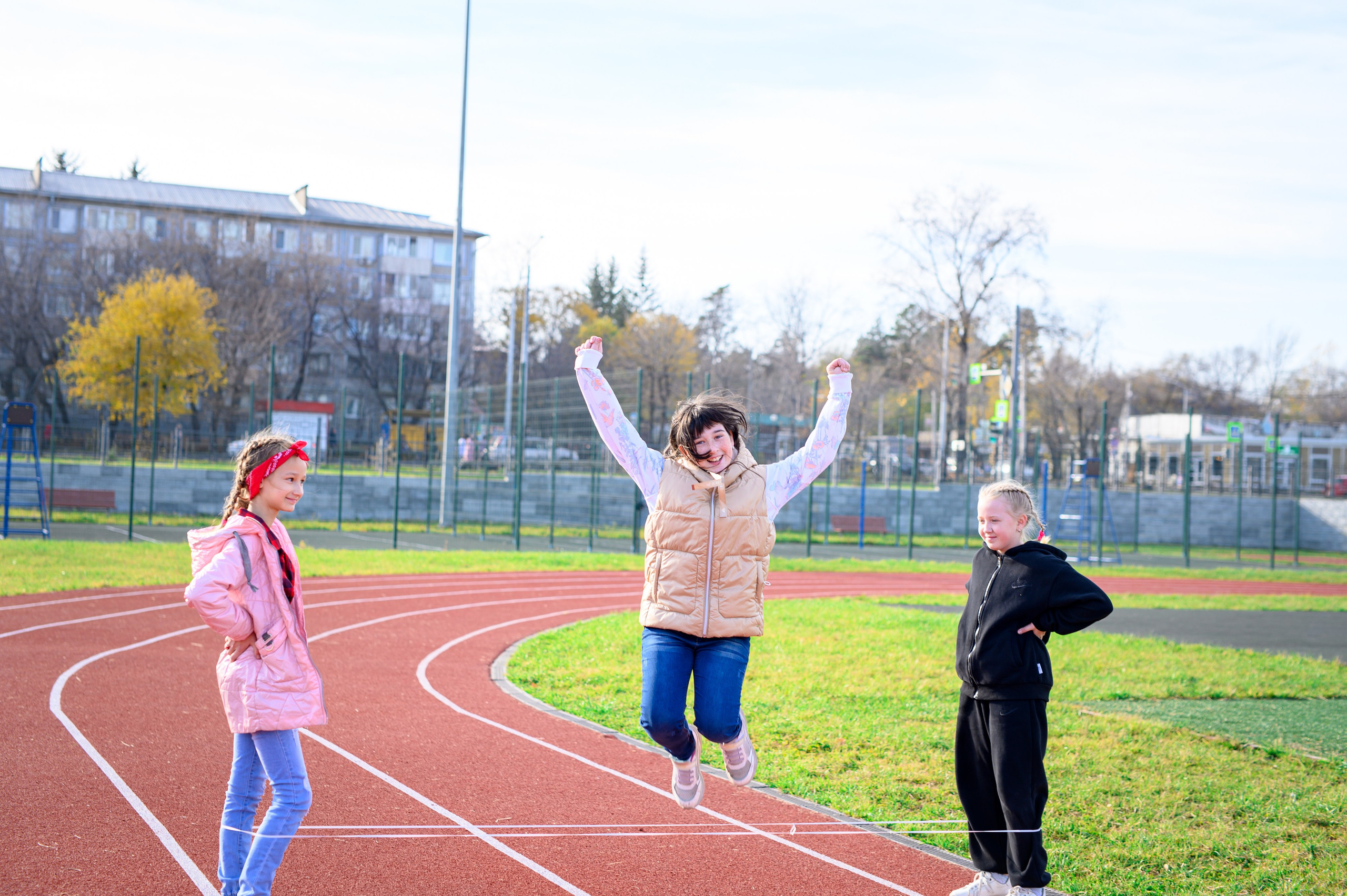 «На стадионе». Школьный фотограф в Свободном Анастасия Косицына