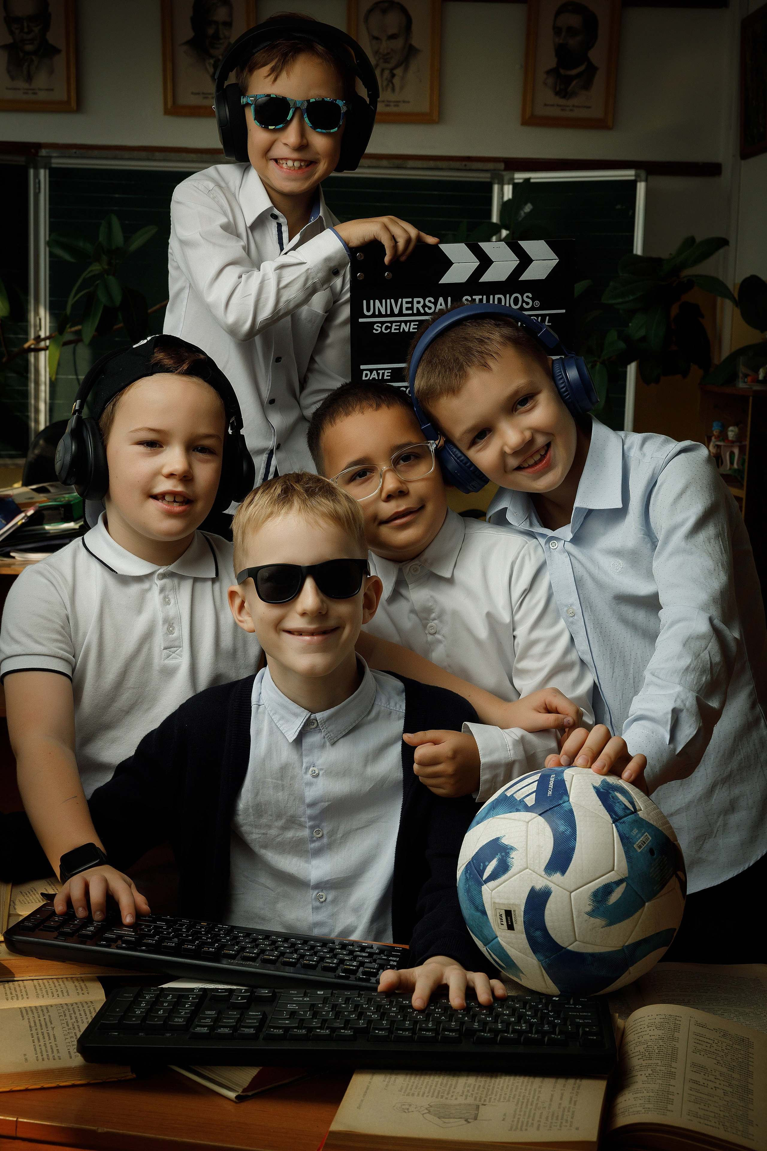 Фотосессия для 2-го класса шк 58. Photoalbum-vl.ru