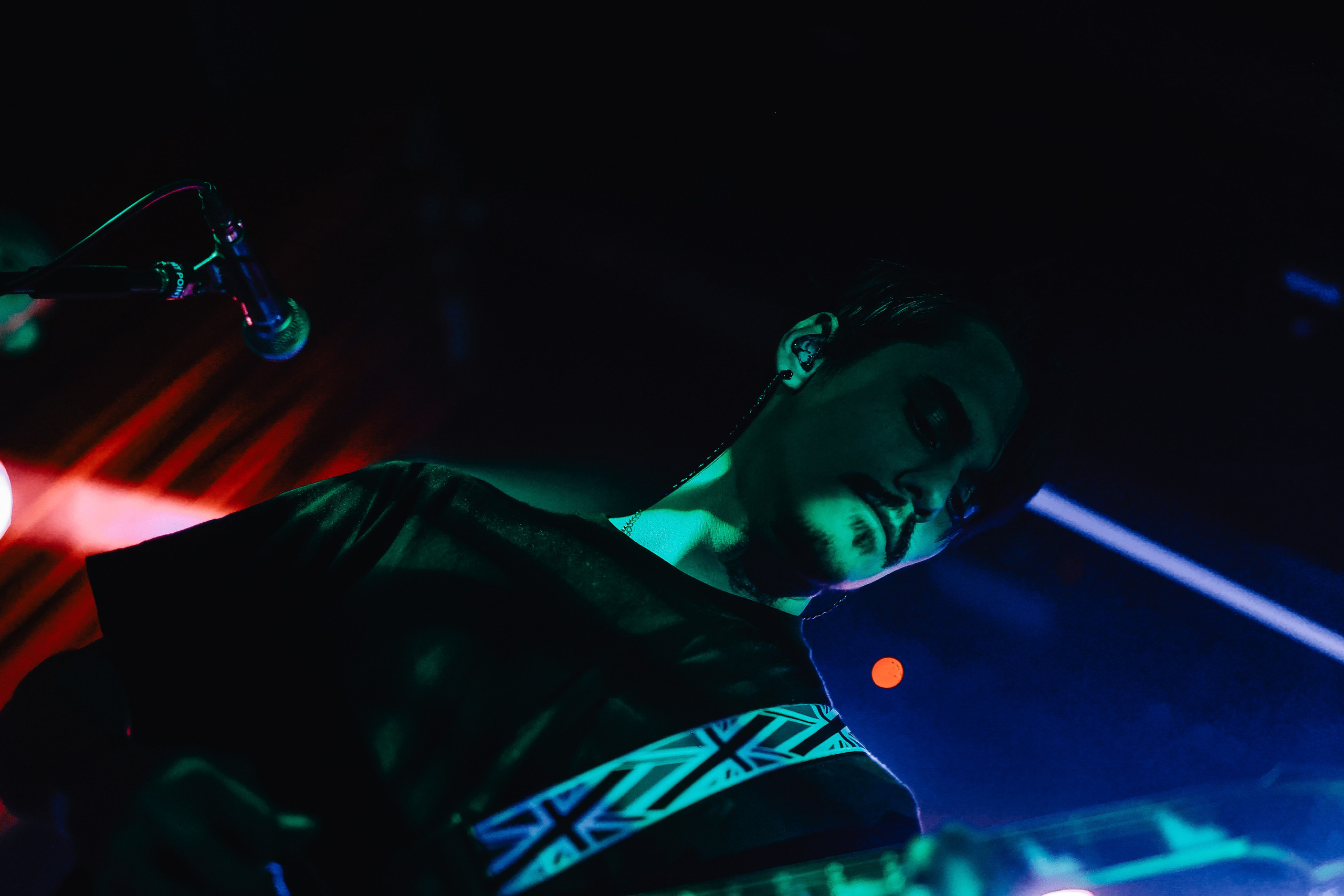 АКУСТИКА ТРИ ДНЯ ДОЖДЯ @16ТОНН