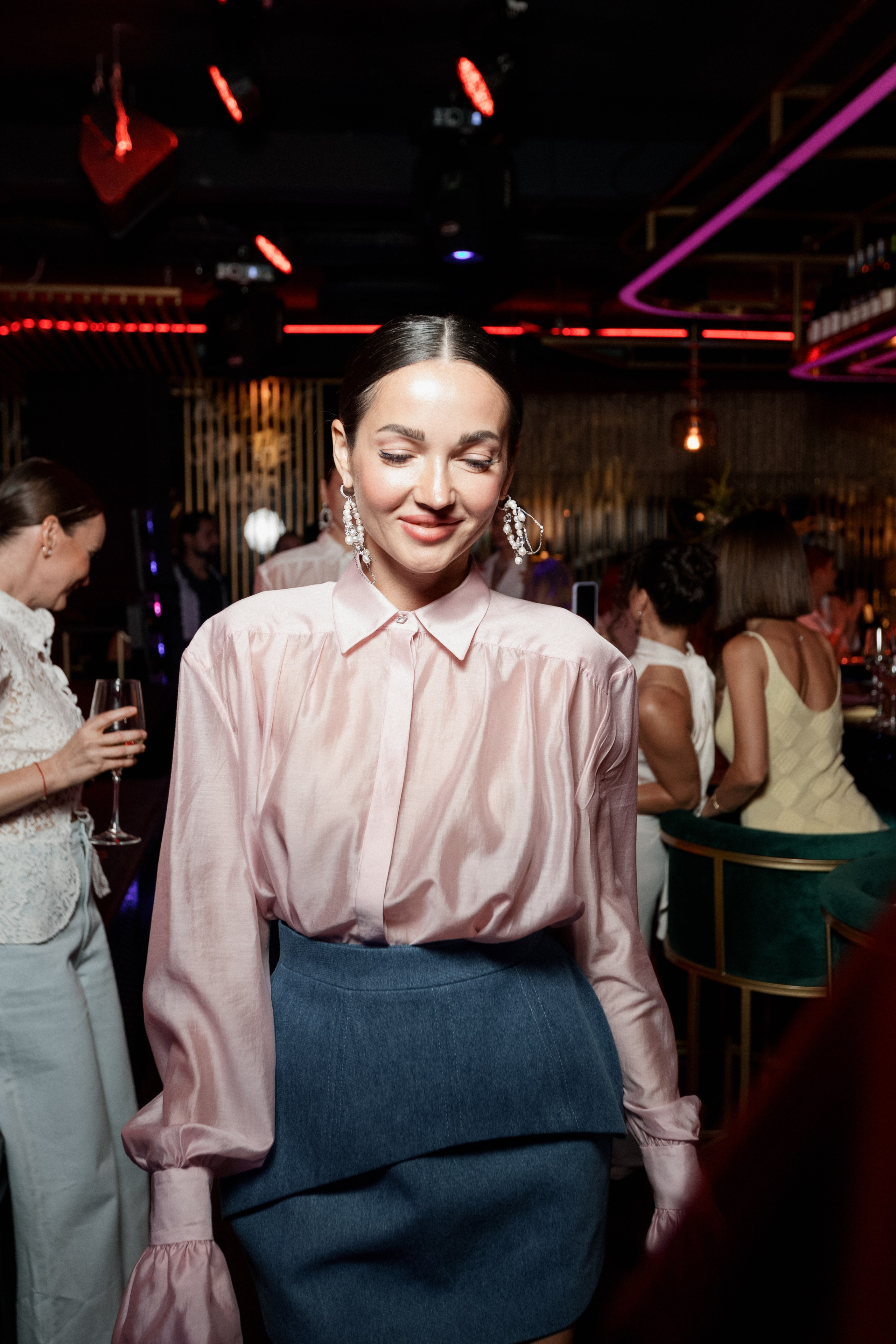 ELE AMU x PLUM — Показ новой коллекции брендов. СВОИ. ФОТООТЧЕТЫ-СОБЫТИЯ-МЕСТА