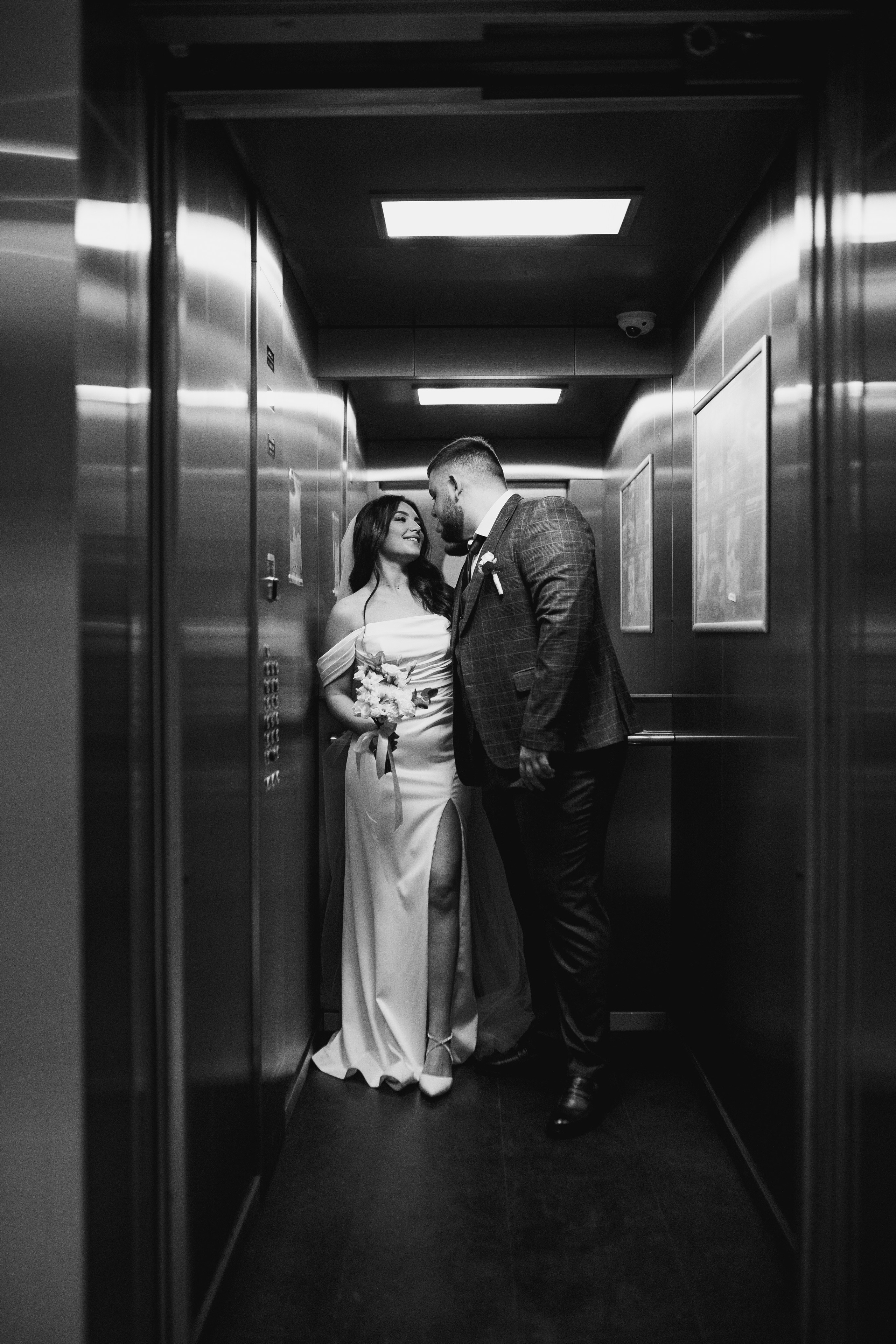 Артем и Регина | Дворец бракосочетания 1. Свадебный и love story фотограф в Санкт-Петербурге