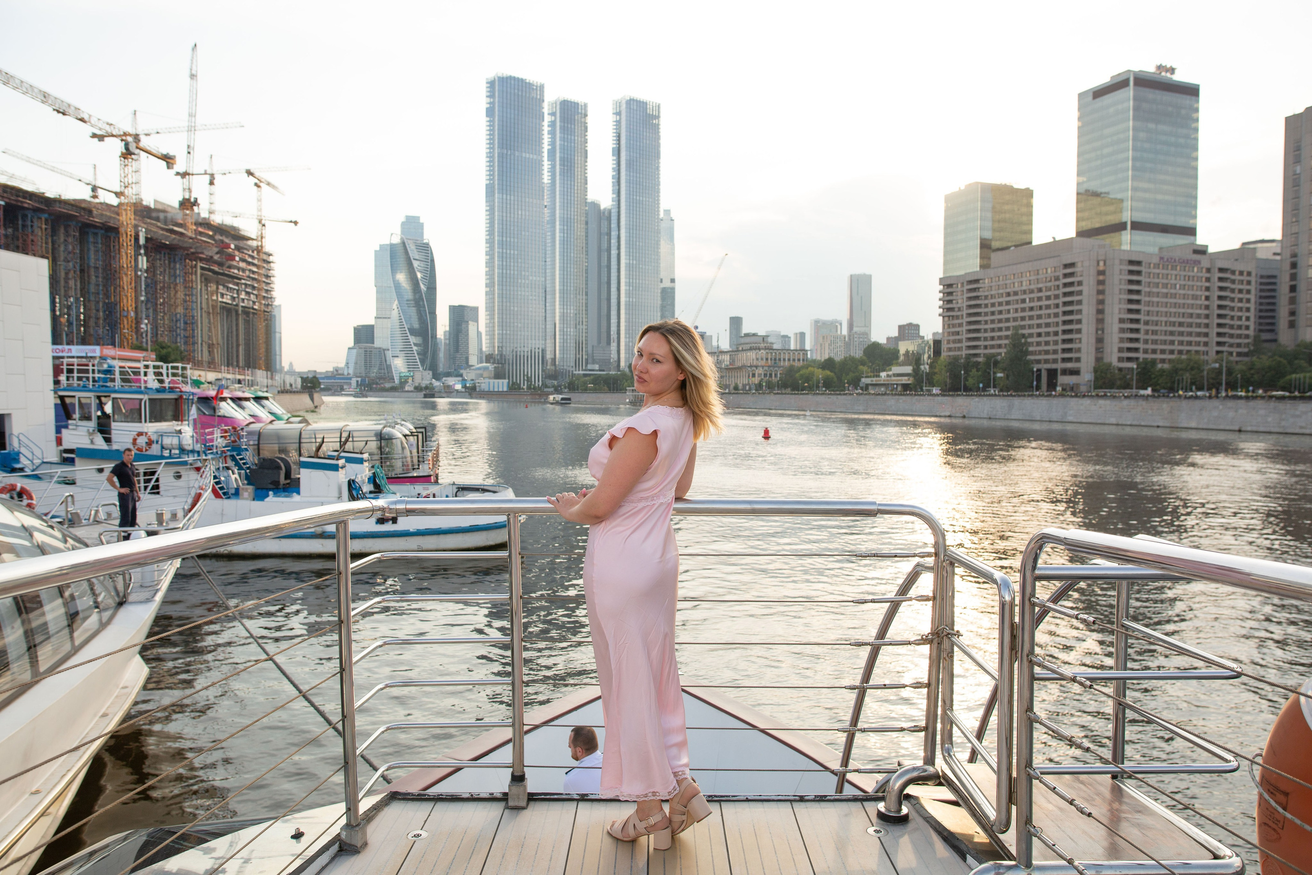 Dubai Vibes Intourist Cruise Party. Семейный и детский фотограф Анна Петракова