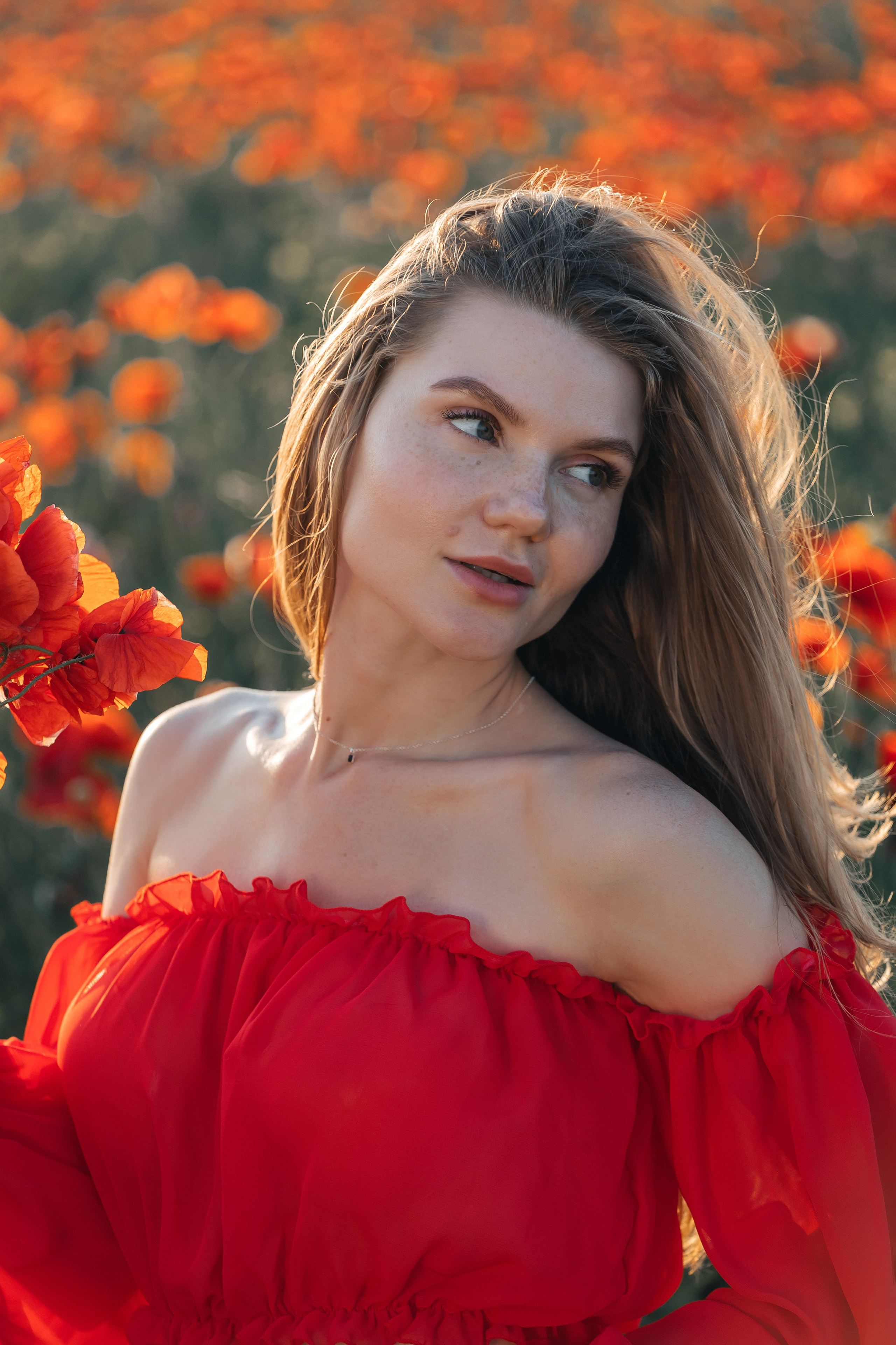 Фотосессия в маковом поле на закате. Свадебный и семейный фотограф в Краснодарском крае Мария Данилкина