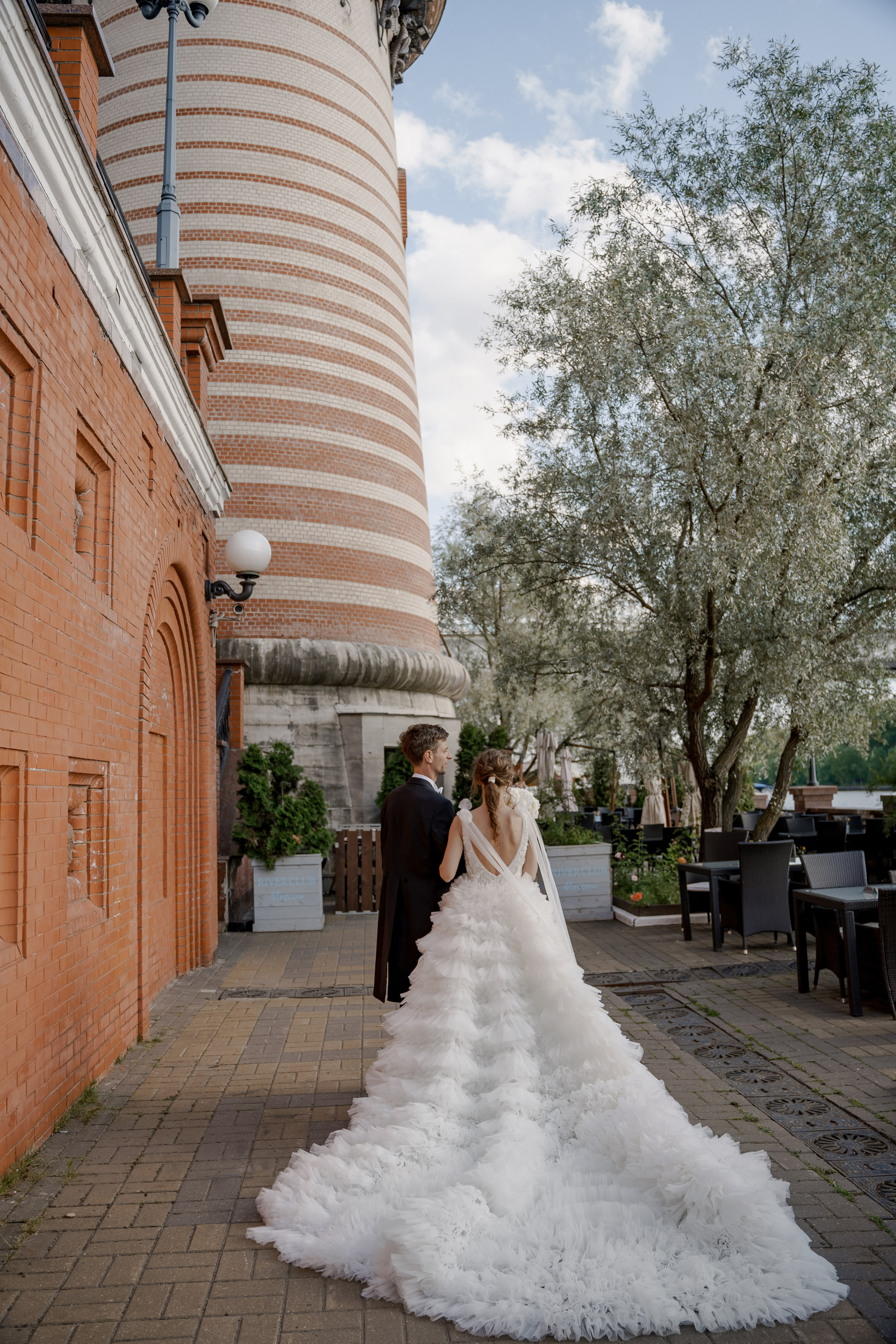 Выездная регистрация свадьбы в ресторане River Club Moscow. Свадебный и семейный фотограф в Москве Светлана Зоткина