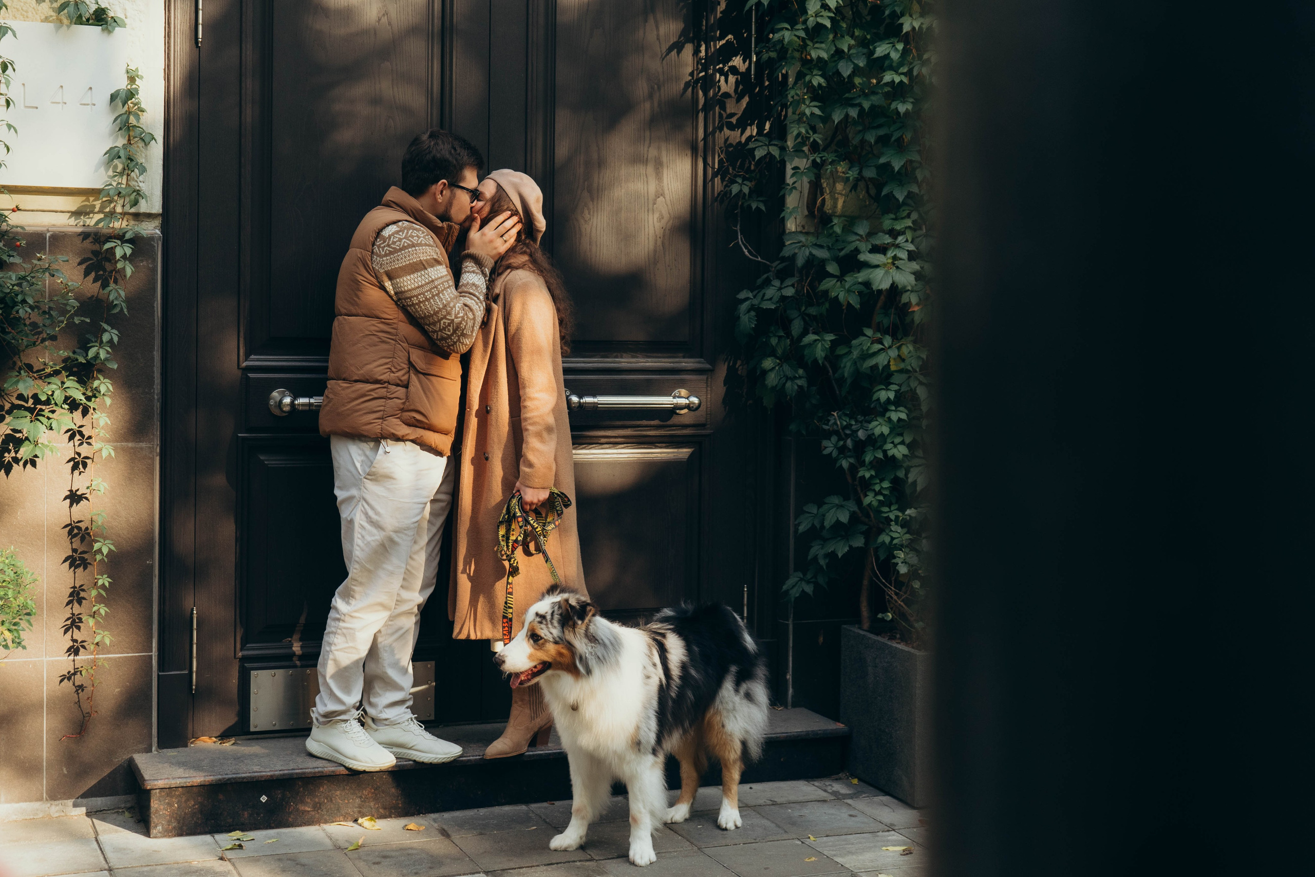 Аня, Влад и Джонни