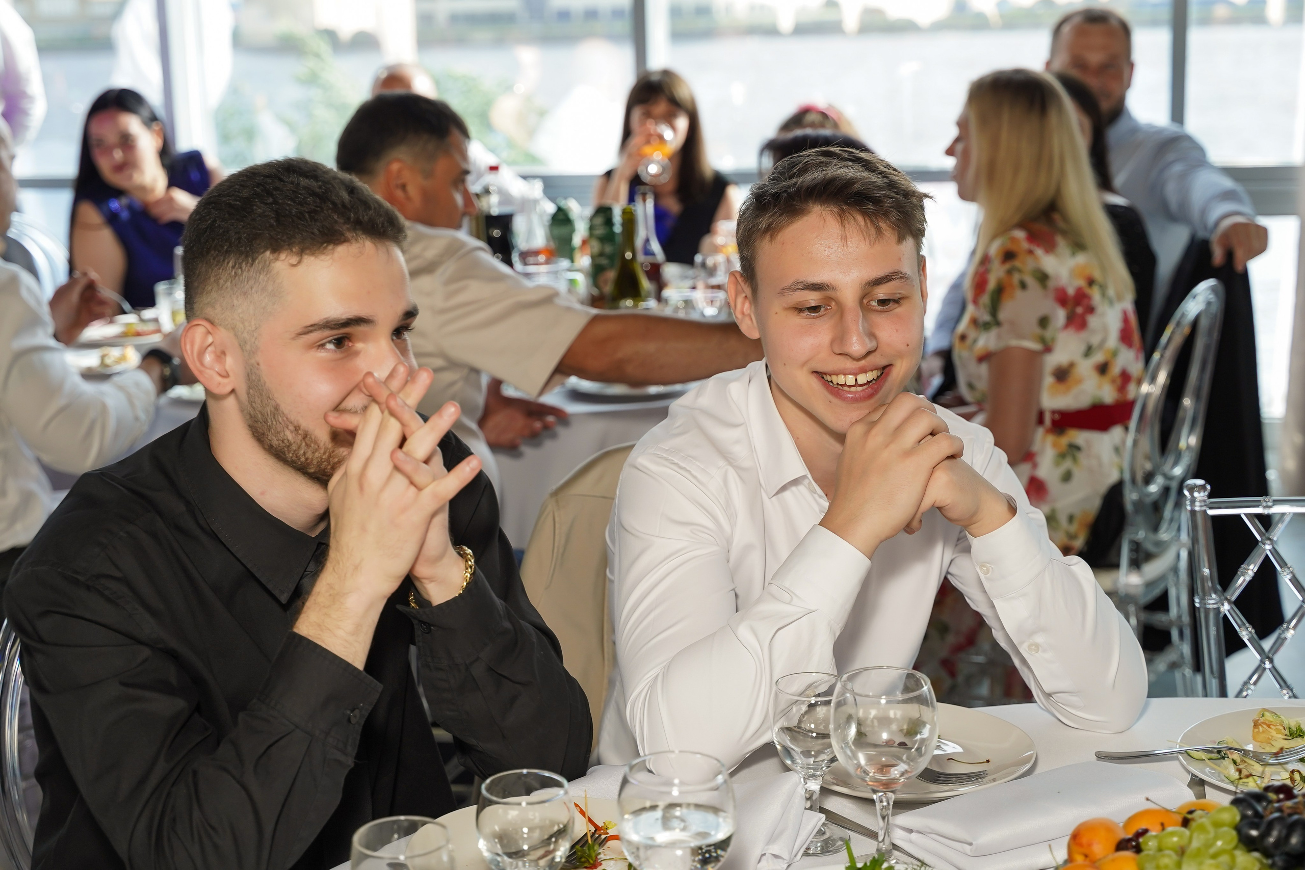 Выпускные. Репортажный фотограф и видеограф в Санкт-Петербурге