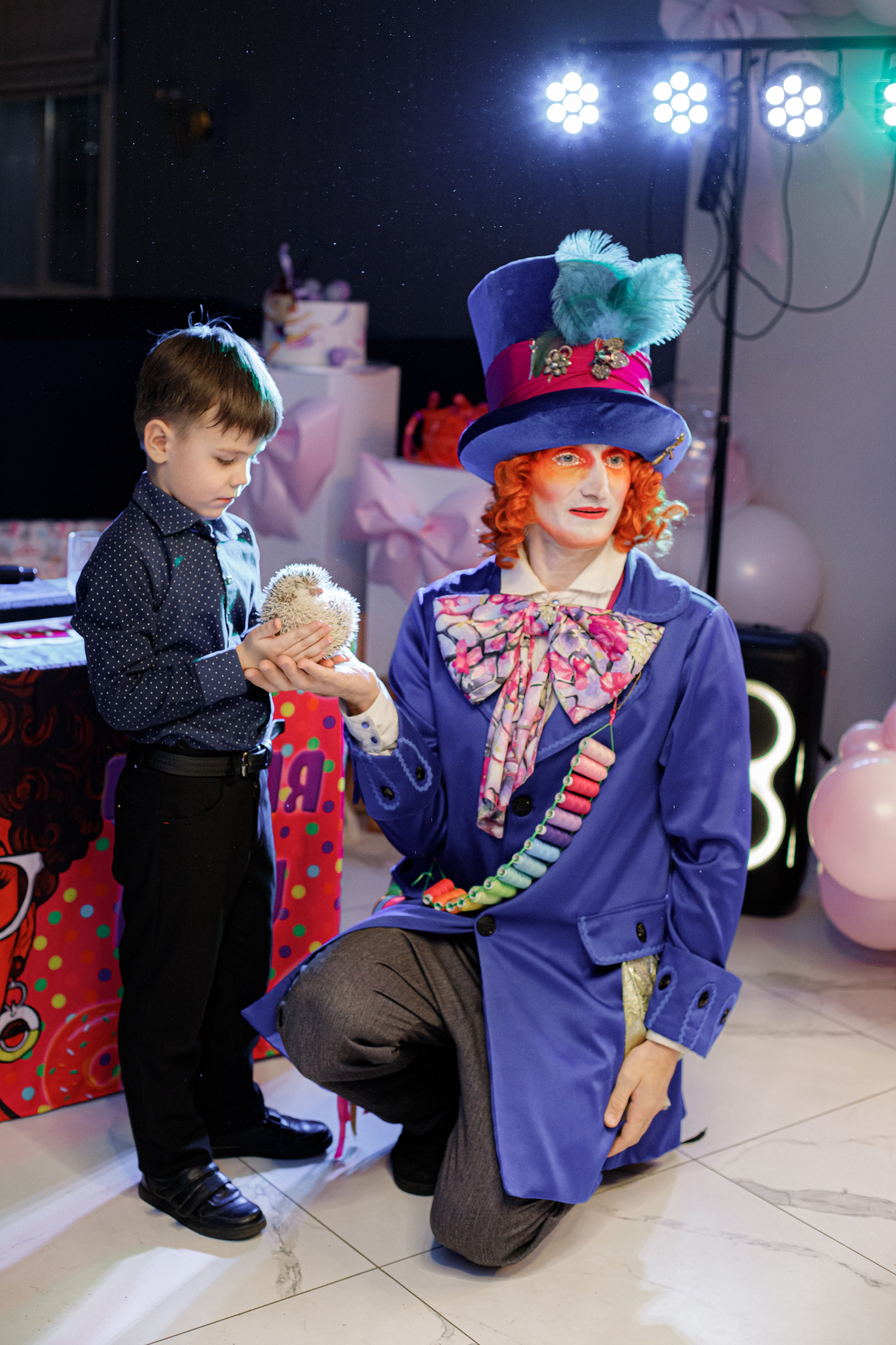 ASIA'S BIRTHDAY PARTY. Photokarish