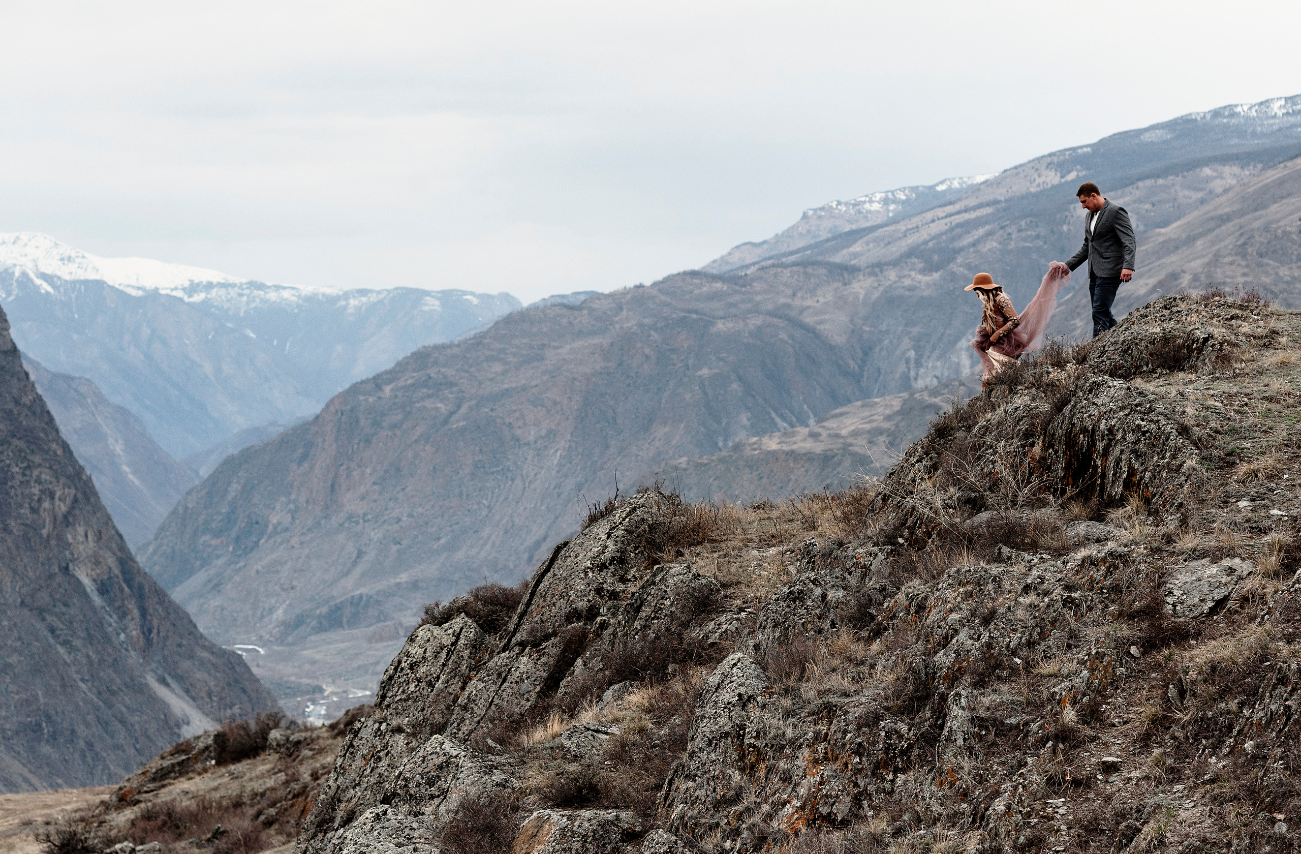 Whispering mountains. Свадебный и семейный фотограф в Новосибирске, Санкт-Петербурге, Москве
