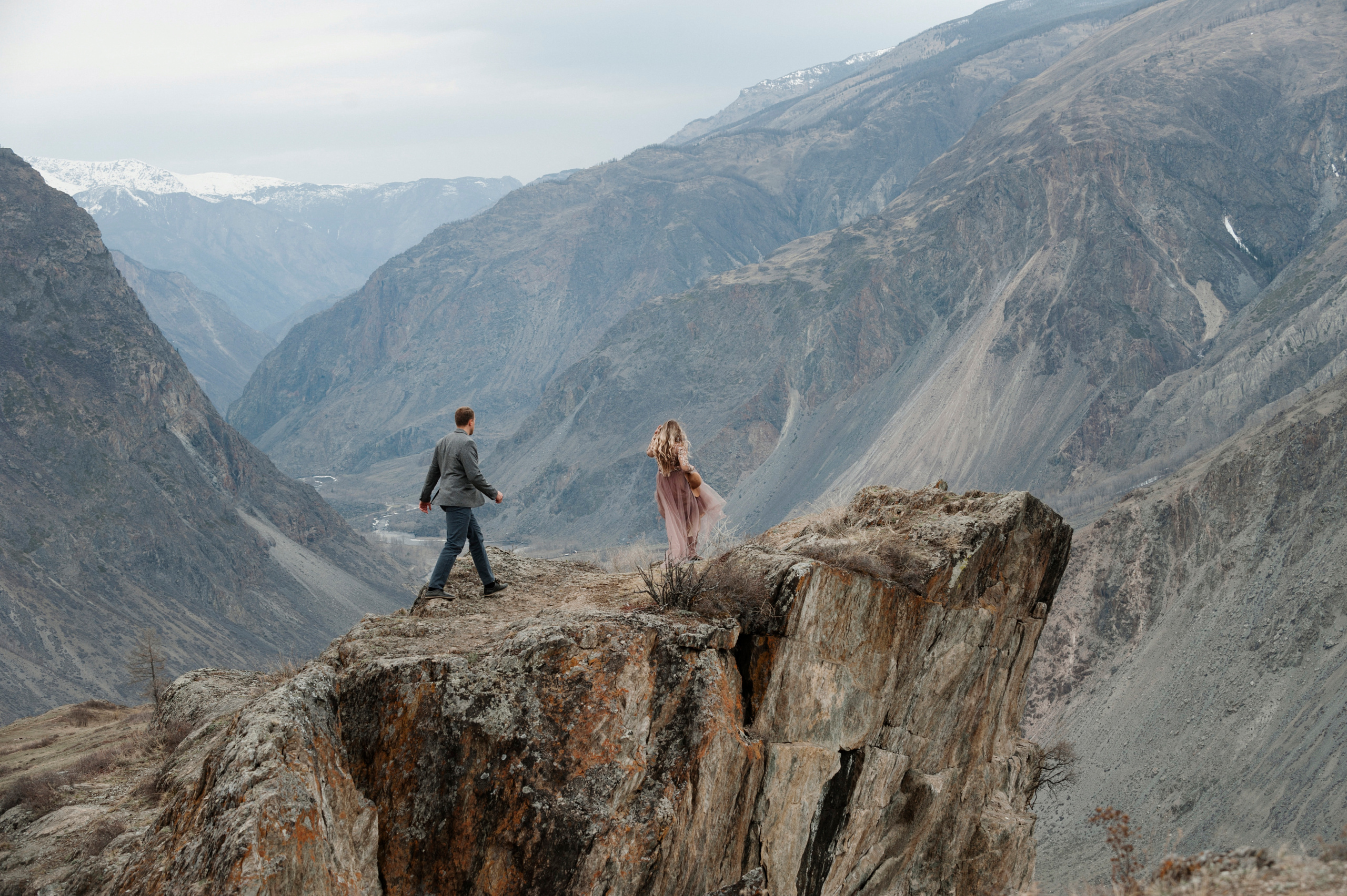 Whispering mountains. Свадебный и семейный фотограф в Новосибирске, Санкт-Петербурге, Москве