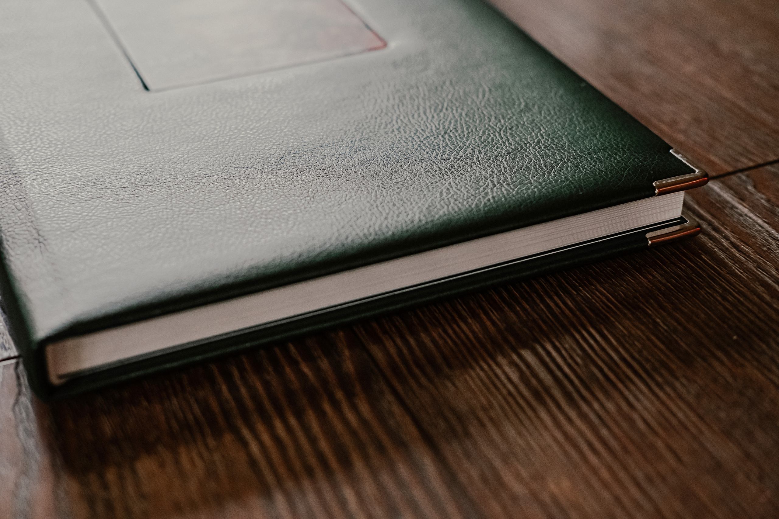 Про книги. Свадебный и семейный фотограф в Новосибирске, Санкт-Петербурге, Москве