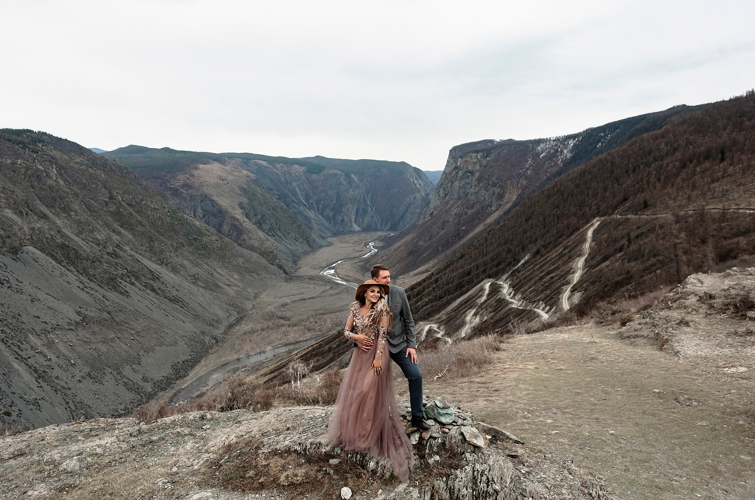 Whispering mountains. Свадебный и семейный фотограф в Новосибирске, Санкт-Петербурге, Москве
