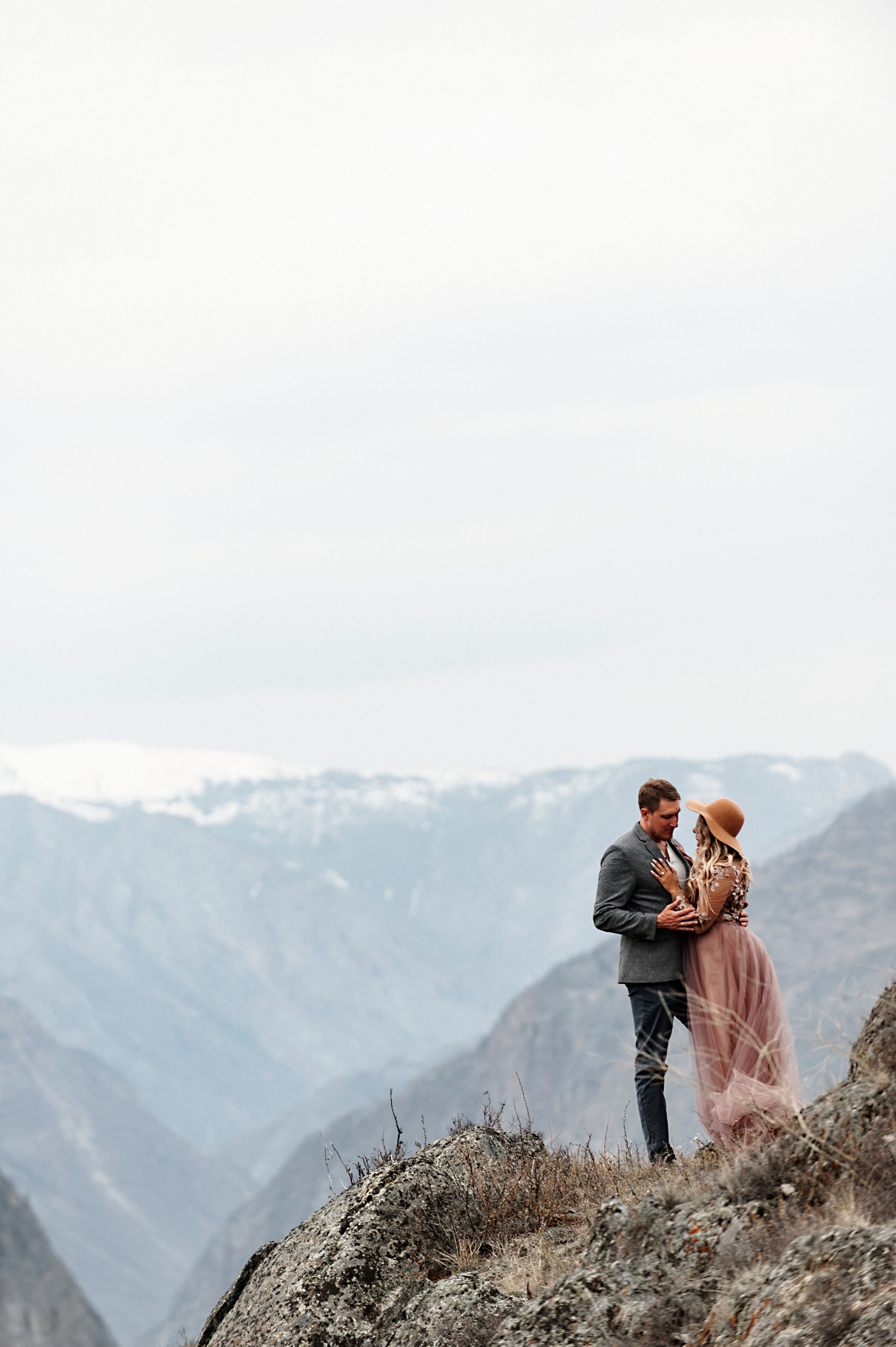 Whispering mountains. Свадебный и семейный фотограф в Новосибирске, Санкт-Петербурге, Москве