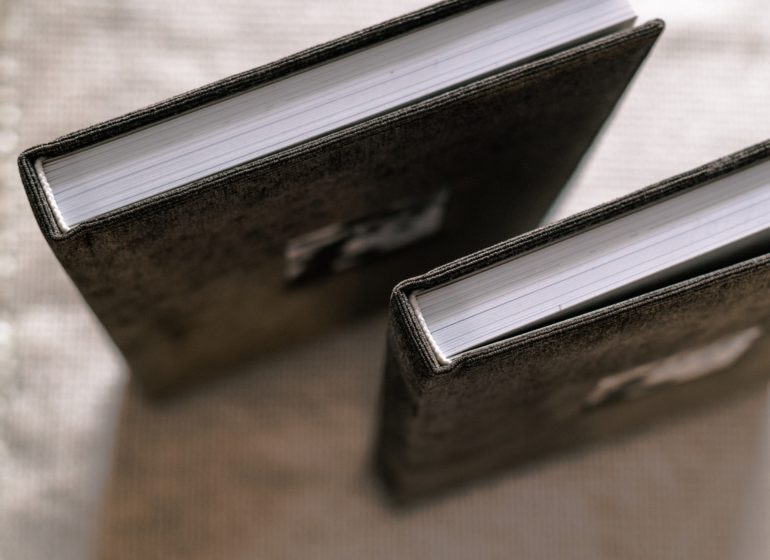 Про книги. Свадебный и семейный фотограф в Новосибирске, Санкт-Петербурге, Москве