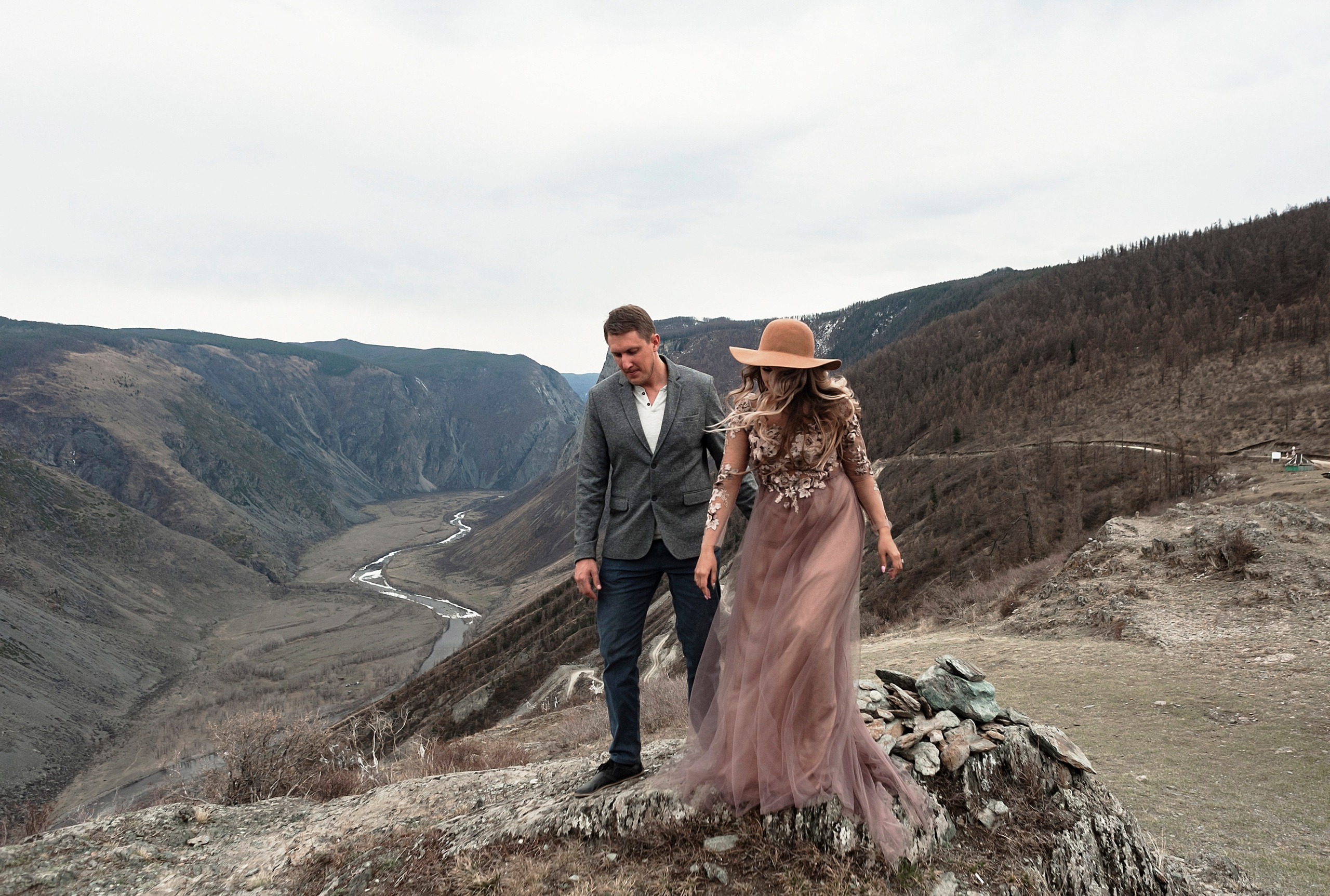 Whispering mountains. Свадебный и семейный фотограф в Новосибирске, Санкт-Петербурге, Москве