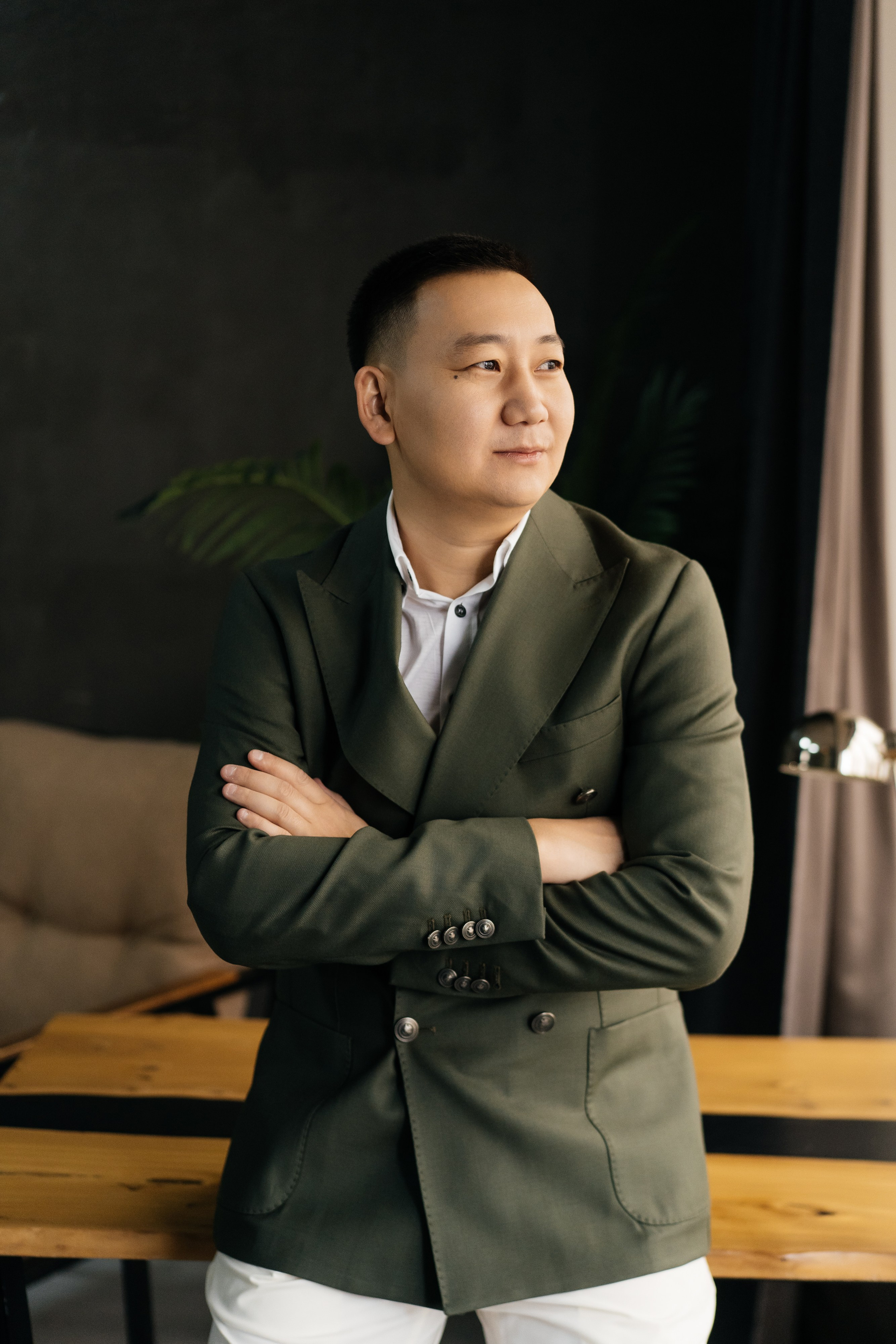 Бизнес портреты. Свадебный фотограф алматы Шожебаев Кайрат