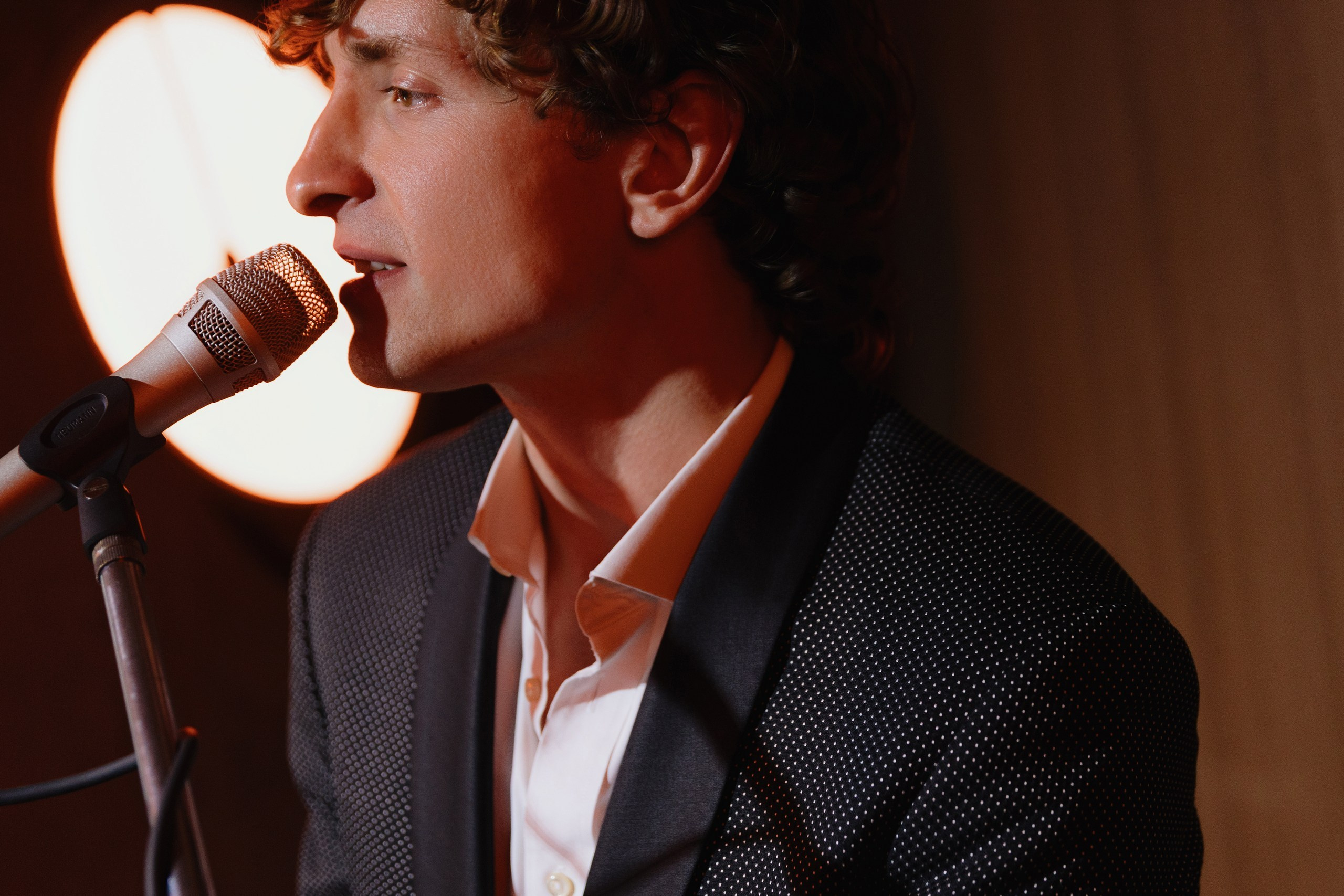 BUREAU 8. Свадебный фотограф в Алматы Акежан Салыков