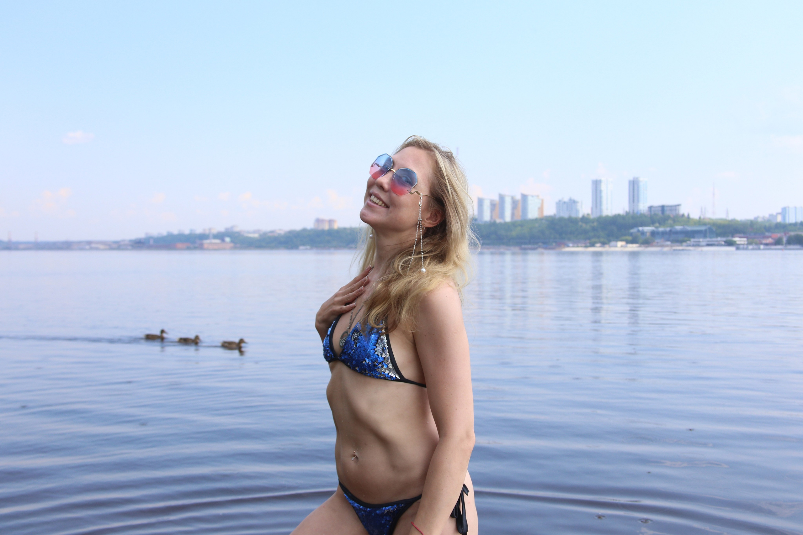 Катя на пляже. Фотограф Пермь. Фотосессия в фотостудии Перми и на свежем воздухе