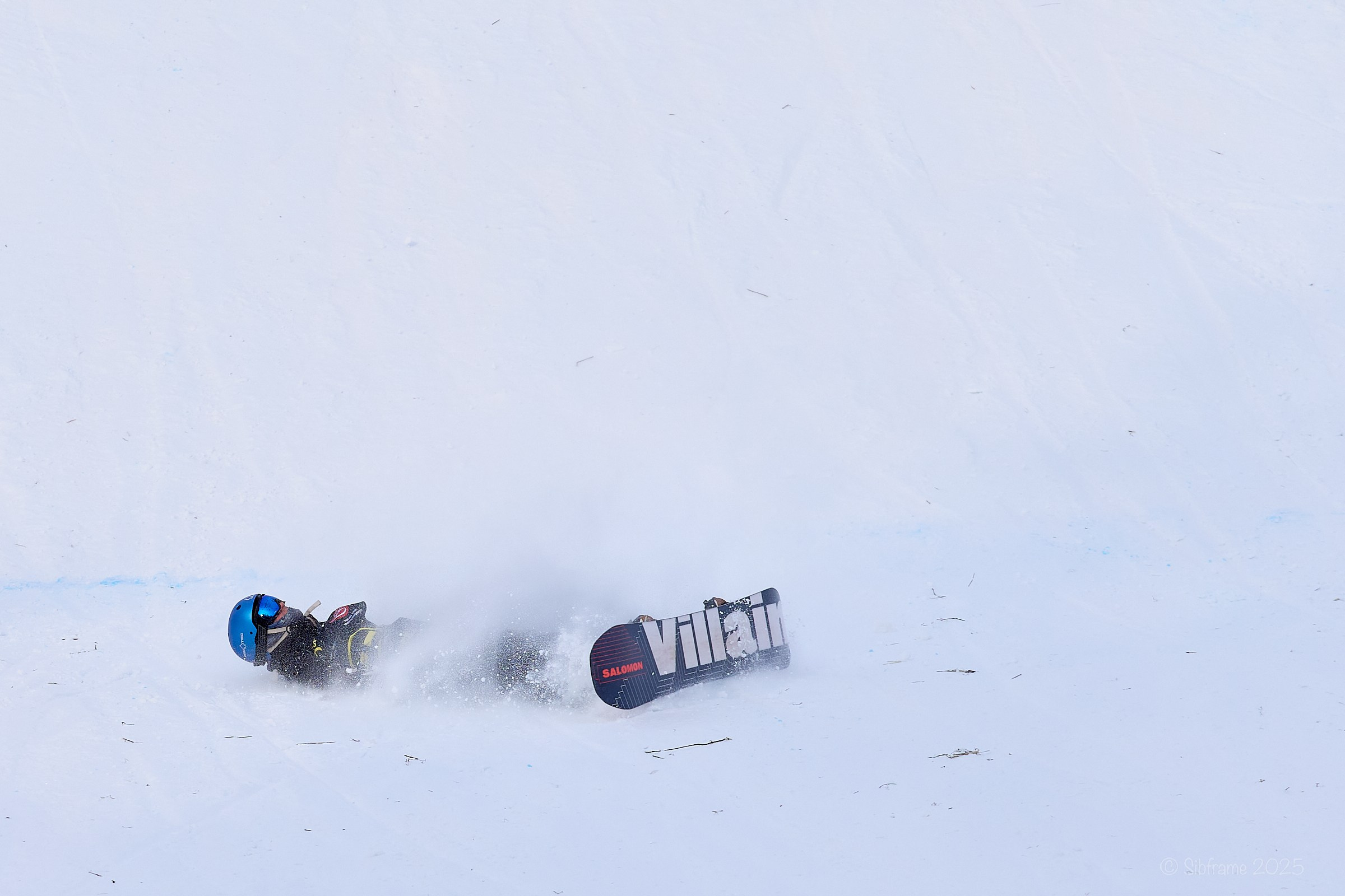 Всероссийские соревнованиях по сноуборду в дисциплине Биг-эйр в Томске. Коммерческий фотограф для бизнеса в Томске Дмитрий Ельчанинов