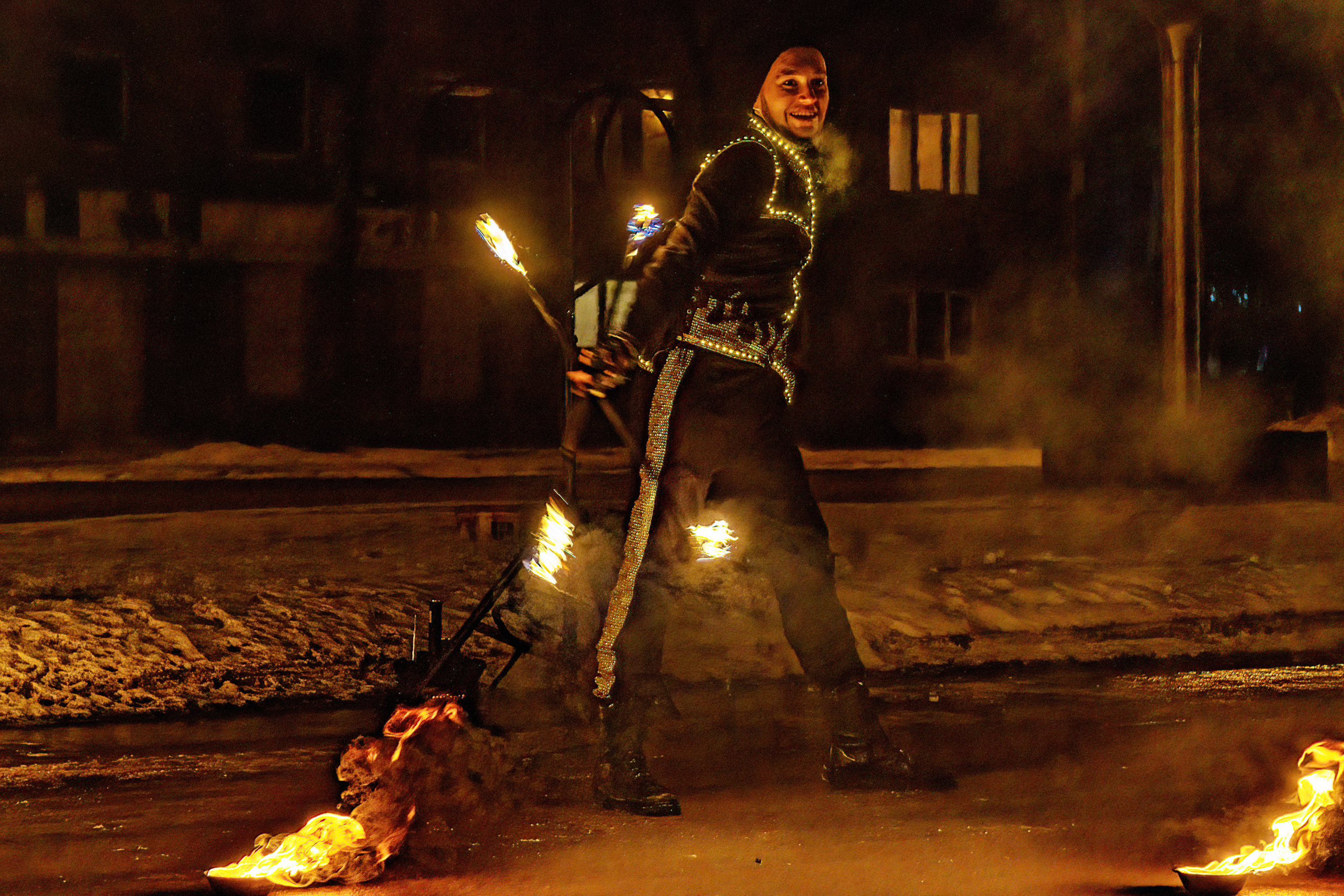 Огненное шоу. Фотограф в РФ и ЛНР Юлия Федосеева