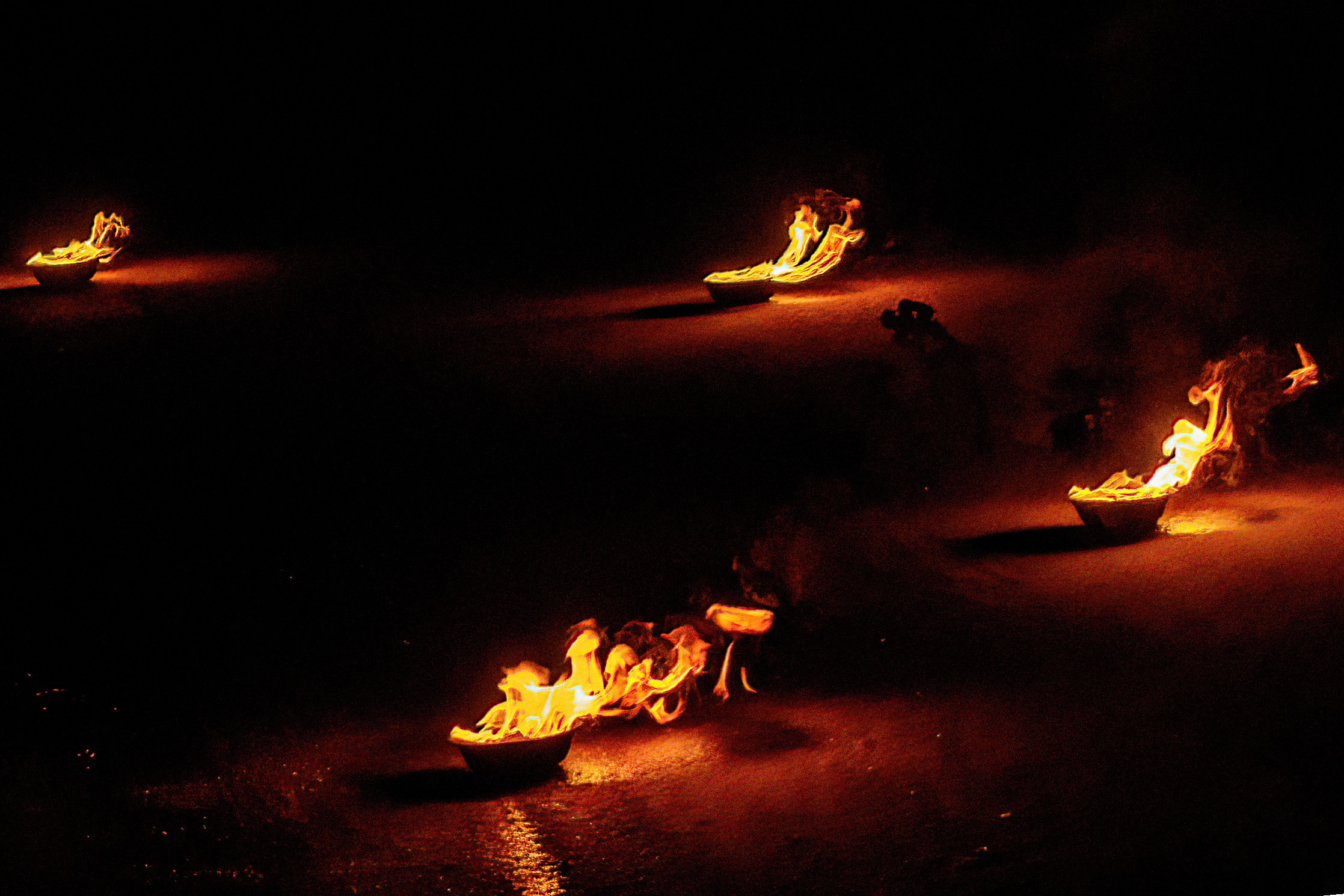 Огненное шоу. Фотограф в РФ и ЛНР Юлия Федосеева