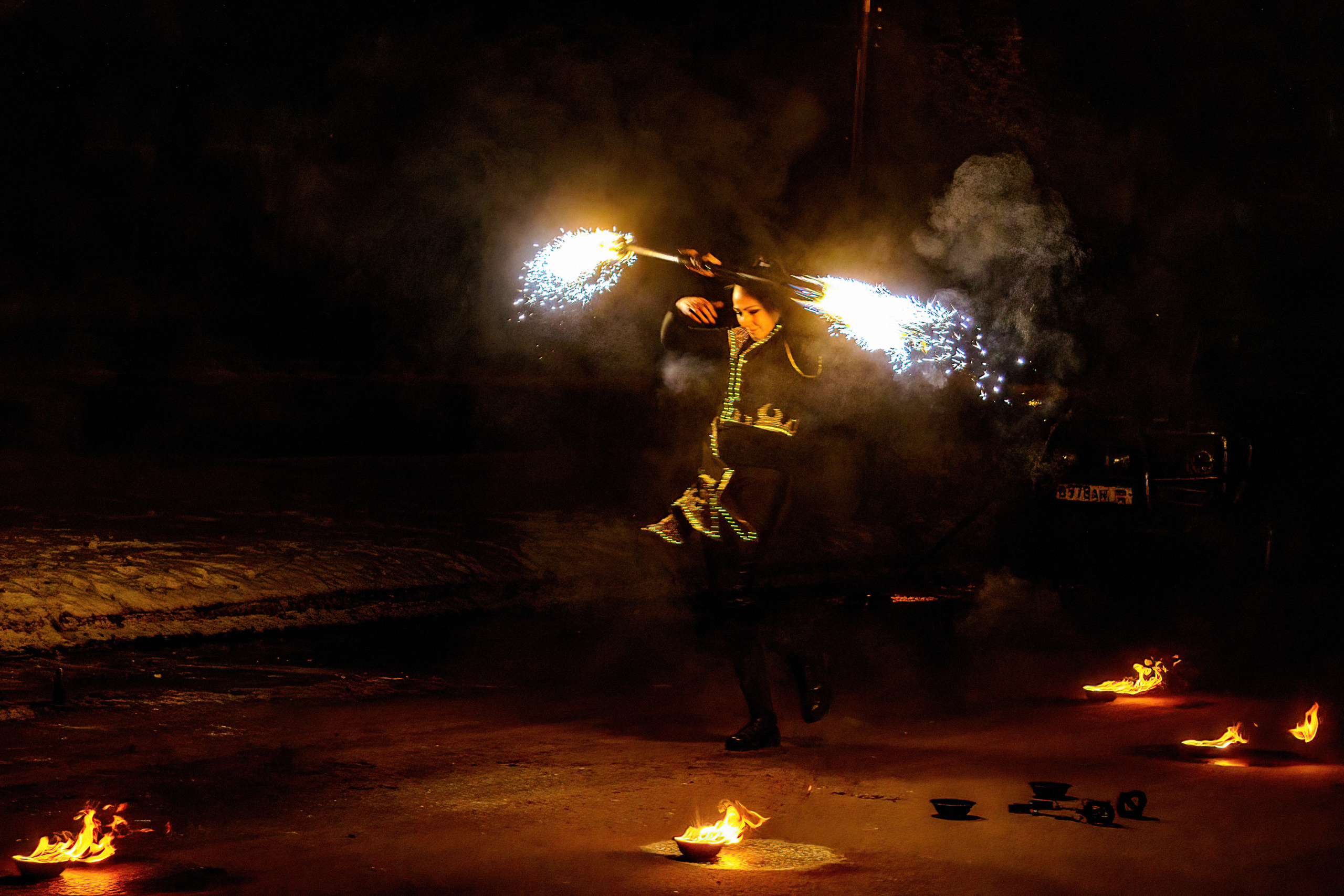 Огненное шоу. Фотограф в РФ и ЛНР Юлия Федосеева