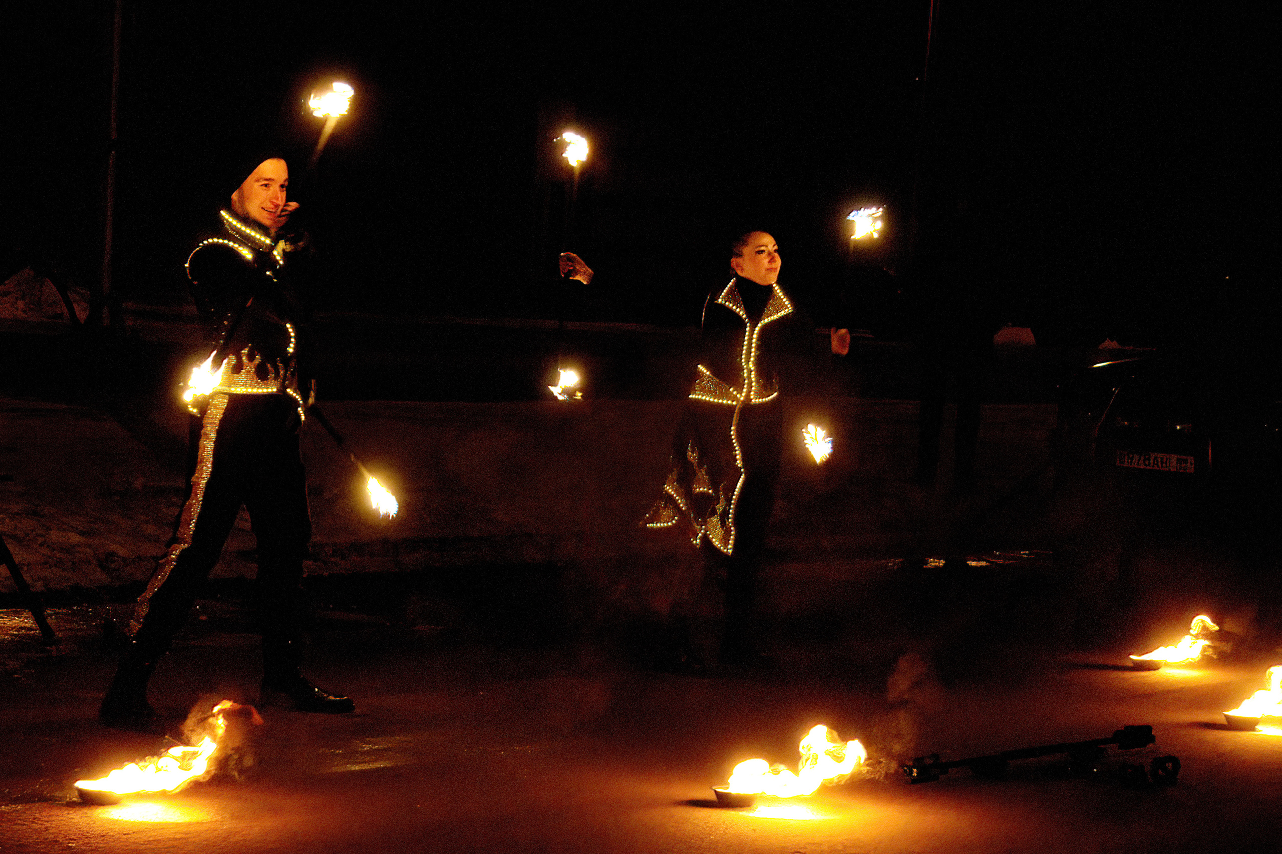 Огненное шоу. Фотограф в РФ и ЛНР Юлия Федосеева