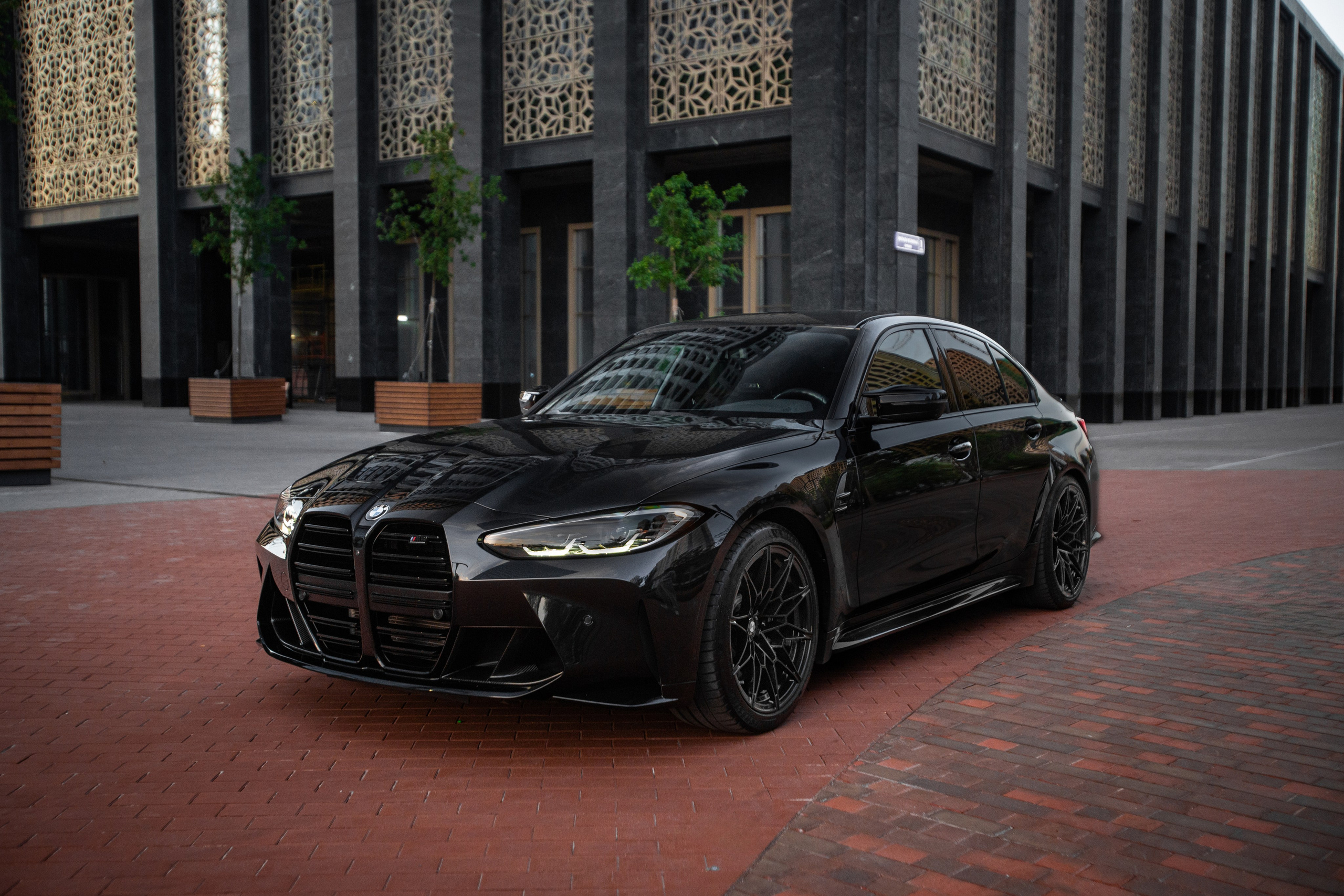 Автомобильный фотограф в Москве Андрей Емельянов