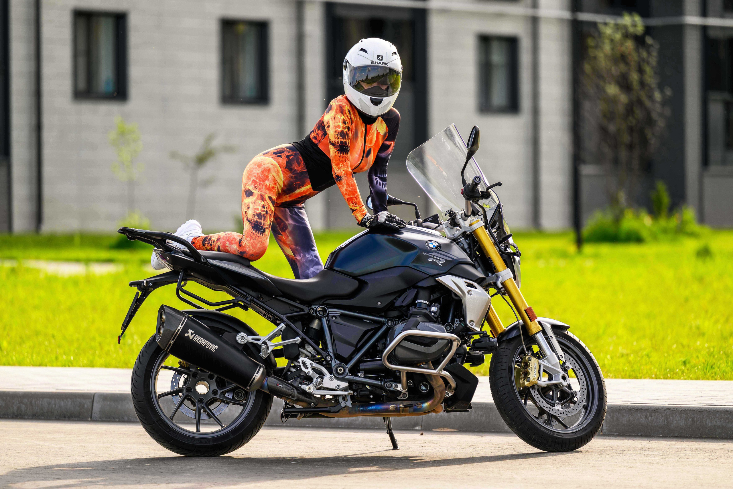 Фотосессии с мотоциклами. Спортивный и женский фотограф и видеограф в Завидово и Конаково Андрей Герасимов