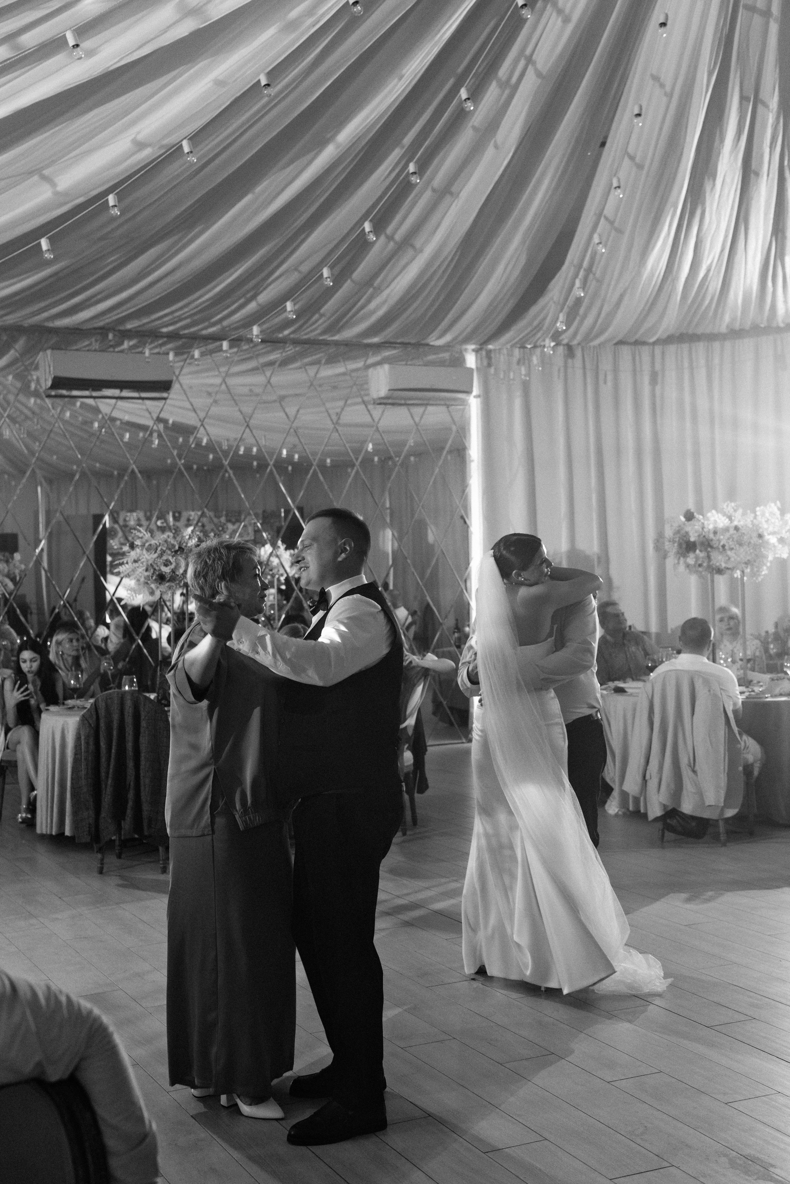 18/07/24 Кристина и Иван. Свадебный фотограф в Санкт-Петербурге София Шубик