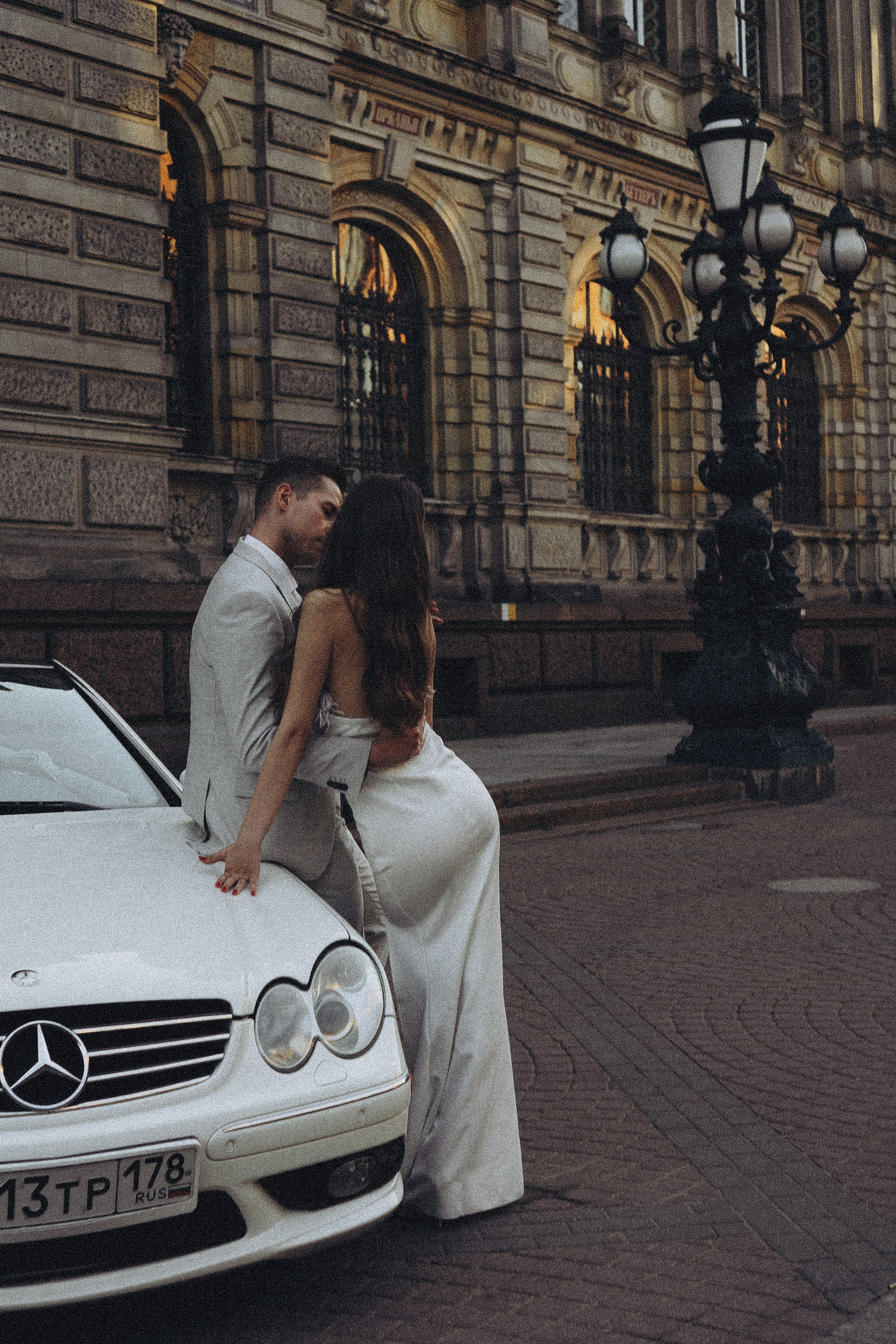 Свадебная сьемка у академии Штиглица. Профессиональный фотограф, Санкт-Петербург — Виктория Богомолова