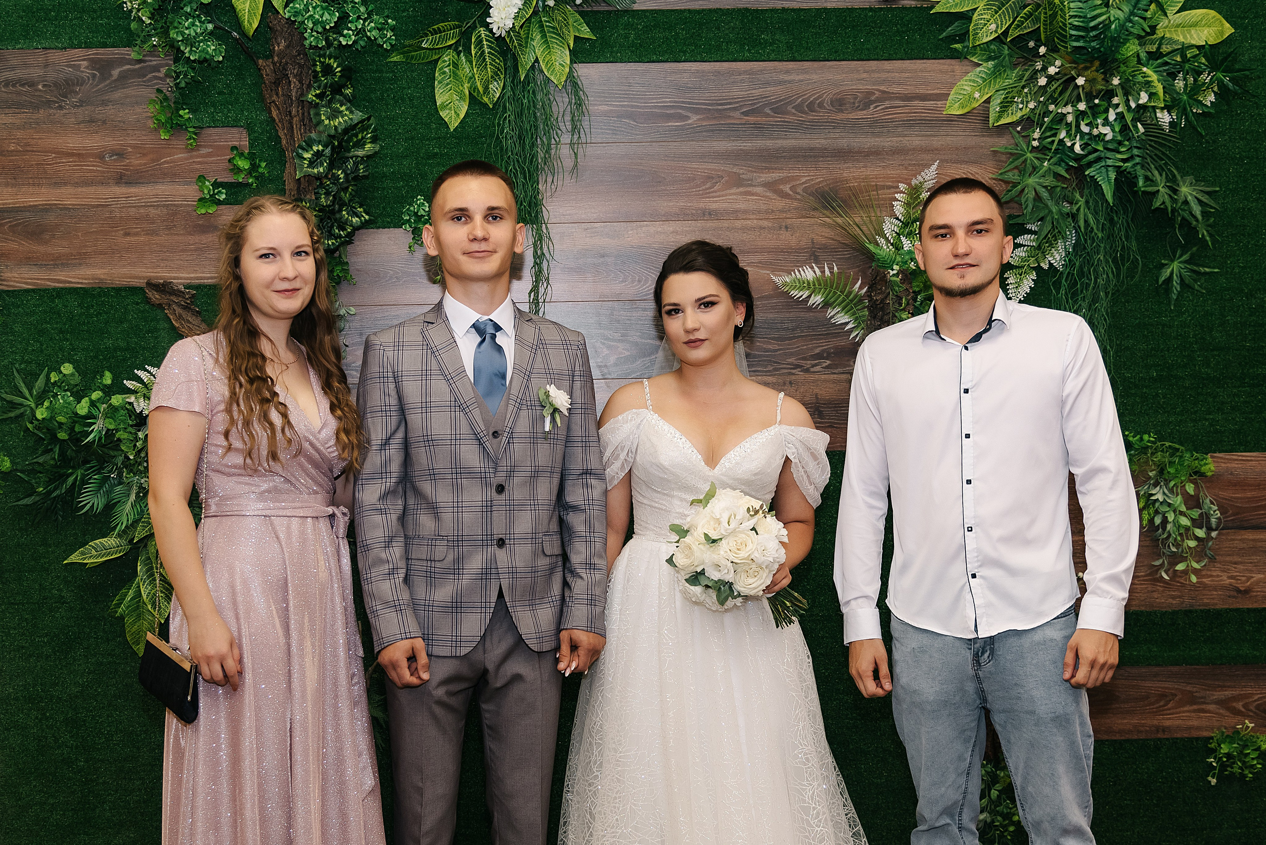 Роман и Карина. Фотограф Волжский Екатерина Егорова