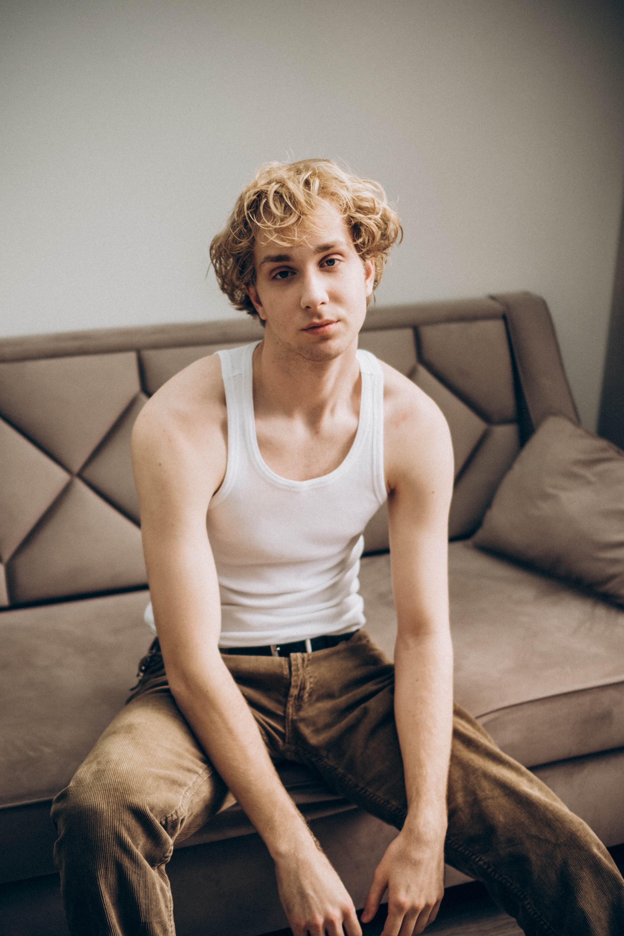 СВАДЕБНАЯ СЬЕМКА В ОТЕЛЕ. СБОРЫ ЖЕНИХА И НЕВЕСТЫ И ТАКЖЕ ТОР И ПОДГОТОВКА К ПРОГУЛКЕ. Профессиональный фотограф, Санкт-Петербург — Виктория Богомолова