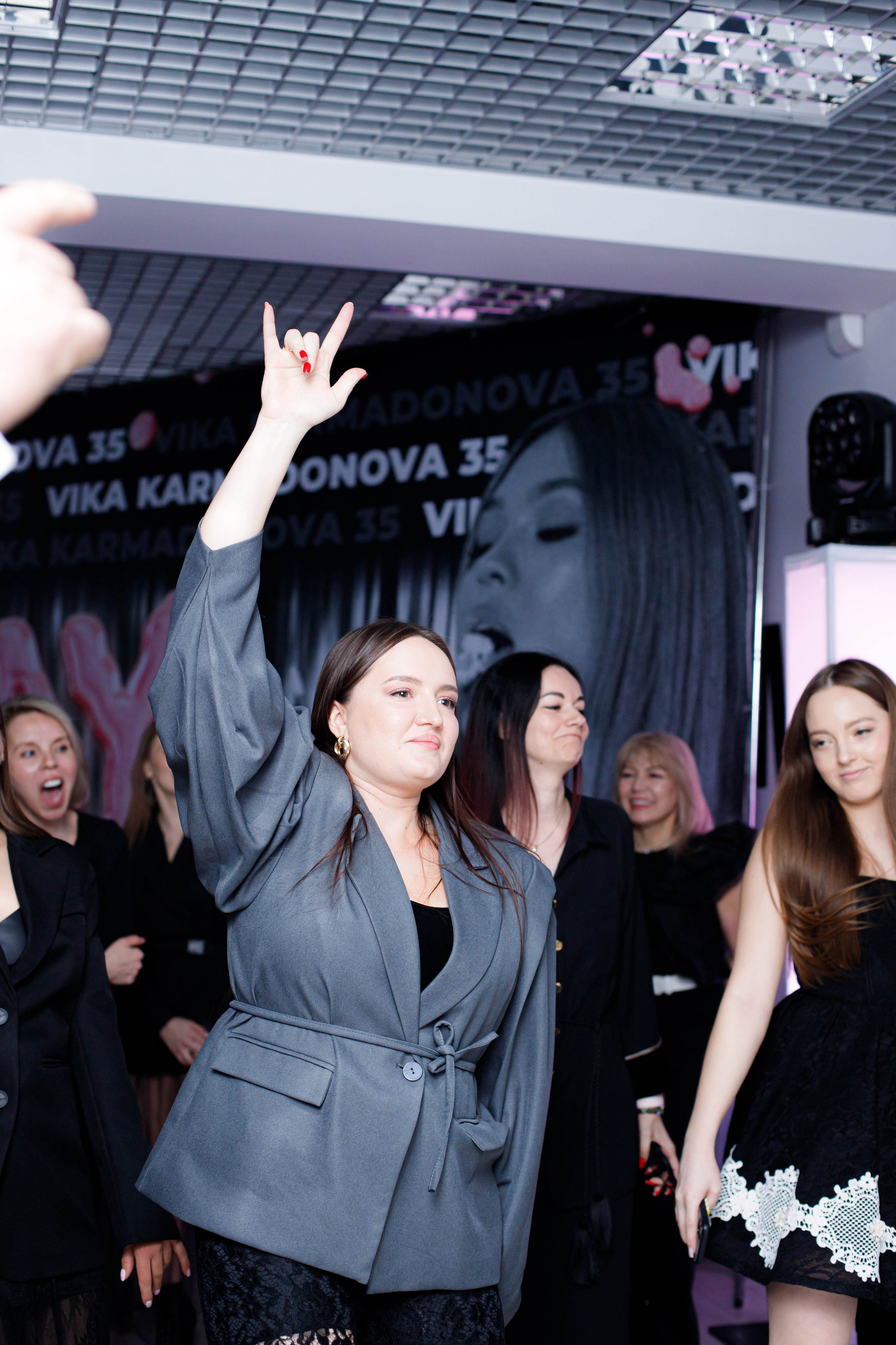 VIKA KARMADONOVA. Photokarish