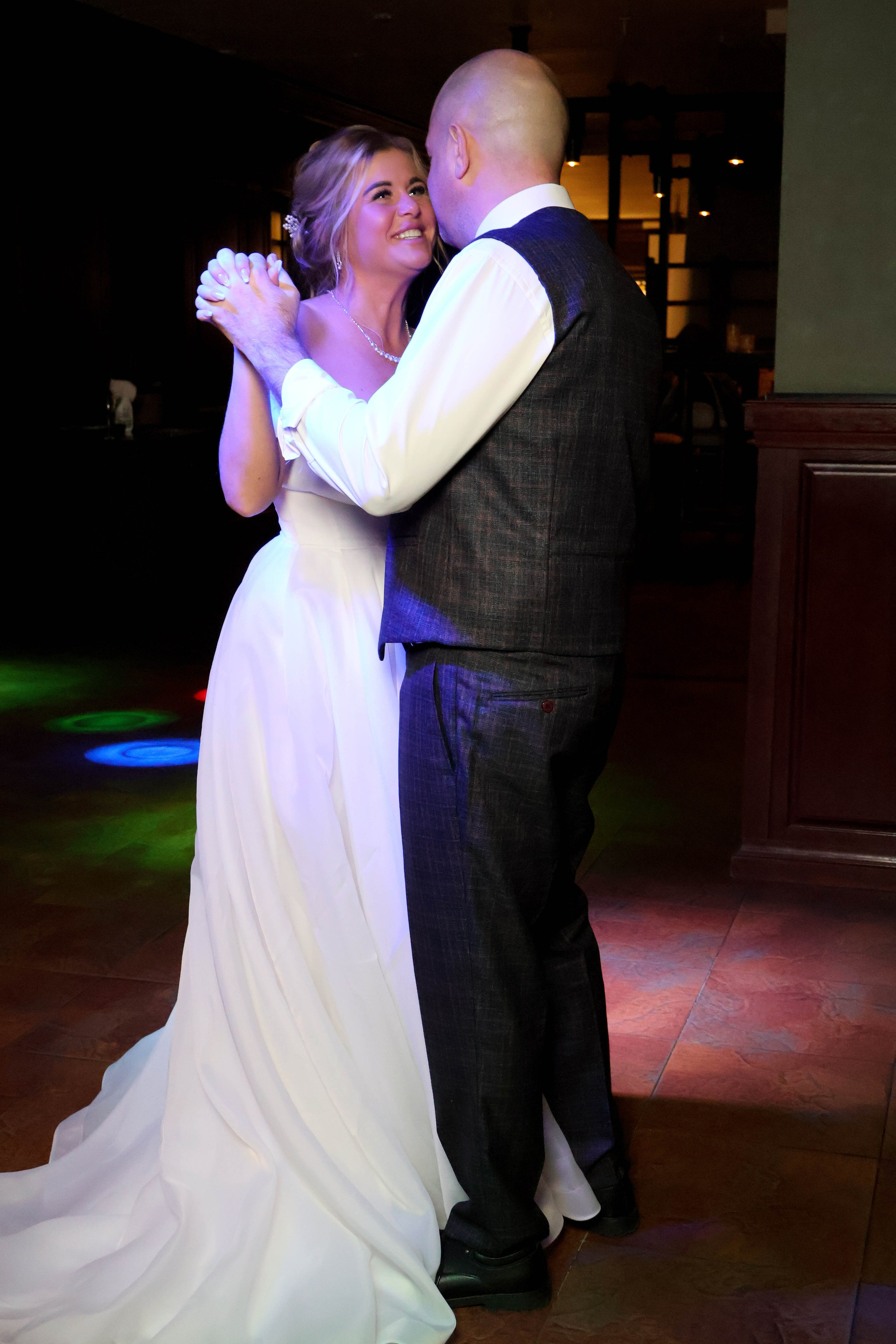 Александр и Юлия. Виктория Шишкова свадебный фотограф Москва и МО (Балашиха, Щелково)