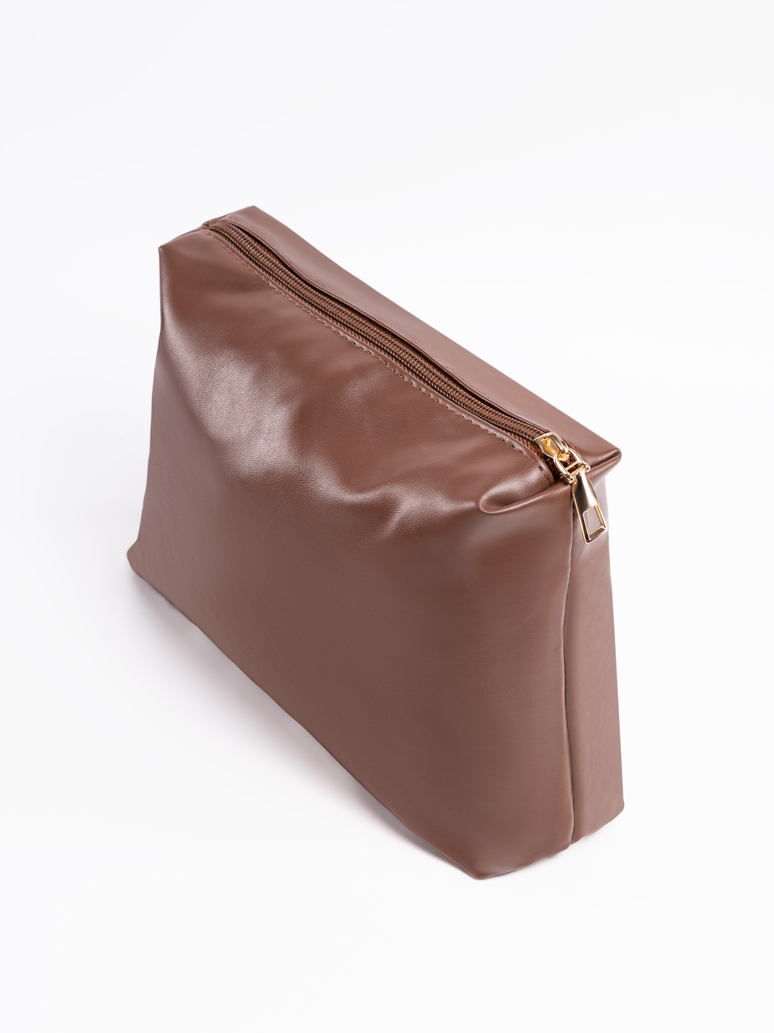 Q Шопперы замшевые предметка серия 3. Предметный фотограф, фото для маркетплейсов Пятигорск, КМВ