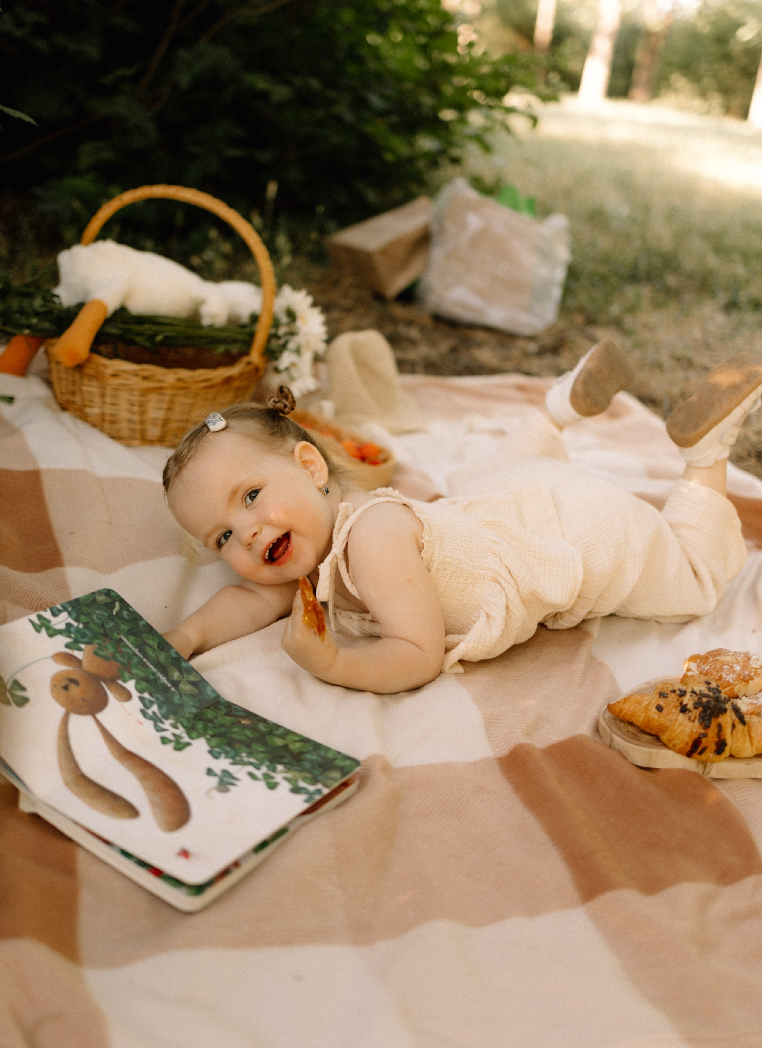 К двум годам Машули — дендрарий. Семейный фотограф в Краснодаре Храмова Анна