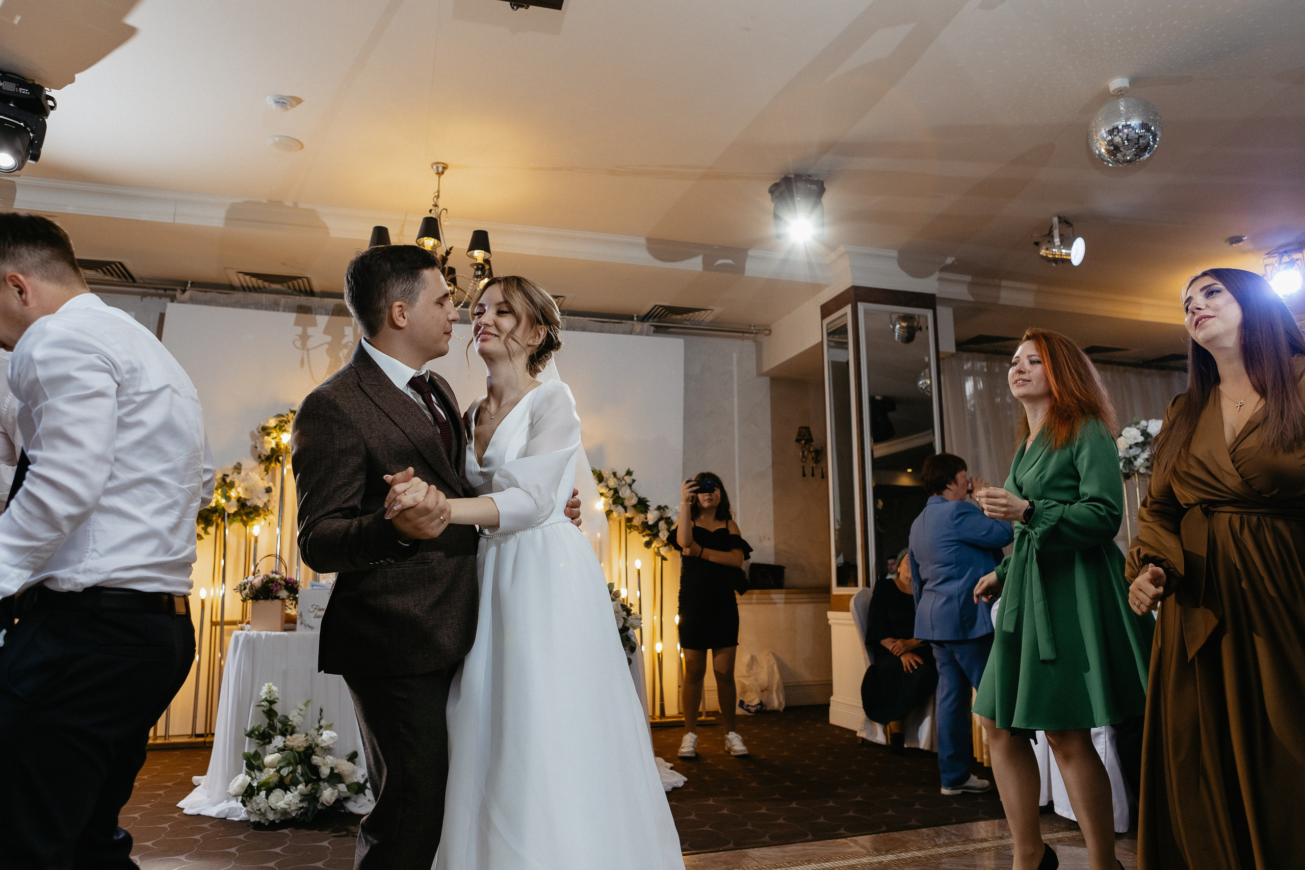 Сабина и Григорий. Свадебный и семейный фотограф в Челябинске. Аврамец Анна