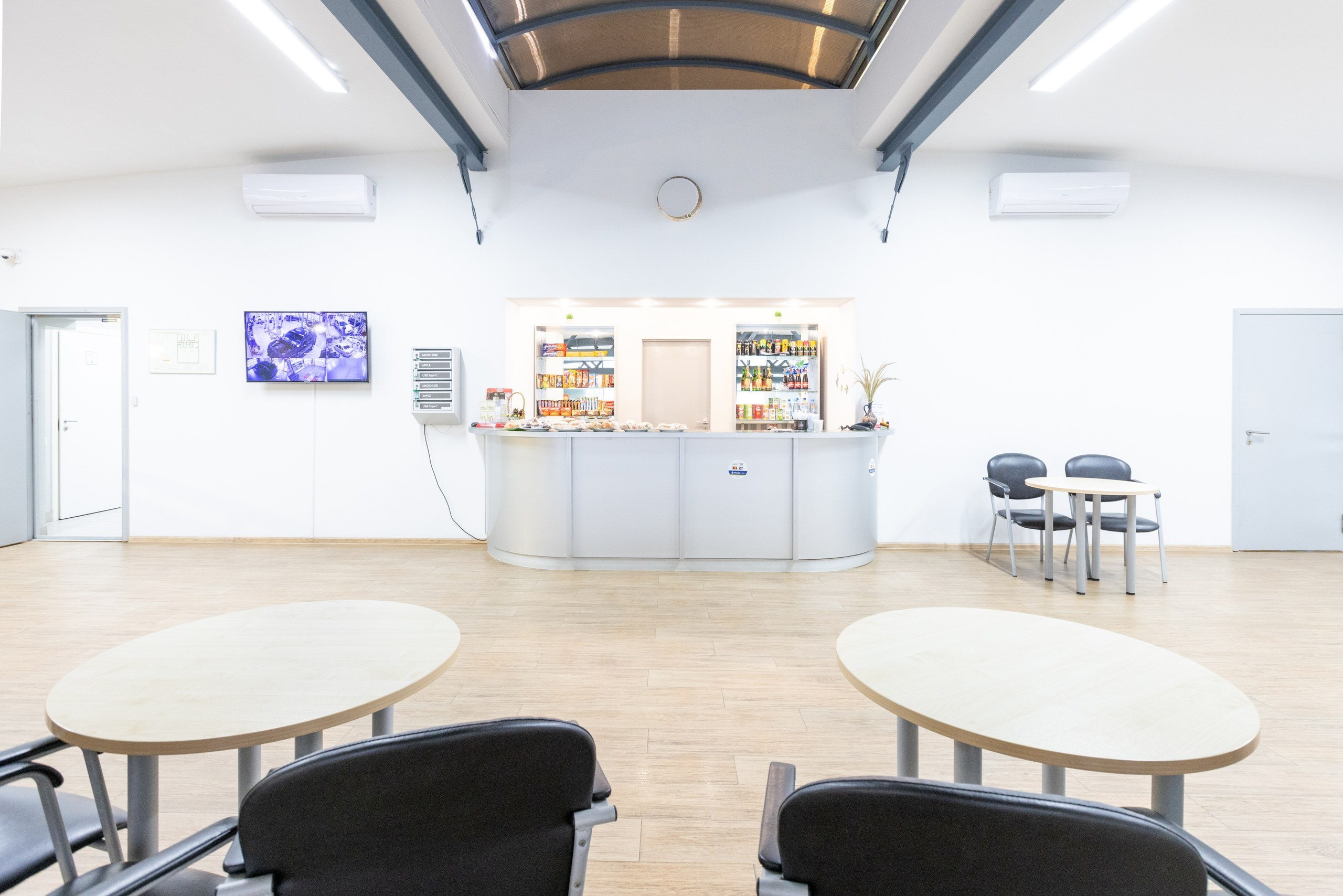 Автосалон Автоимпорт JETOUR. Фотограф в Туле Крупский АнДРей. Фотостудия «КАДР71» в Туле