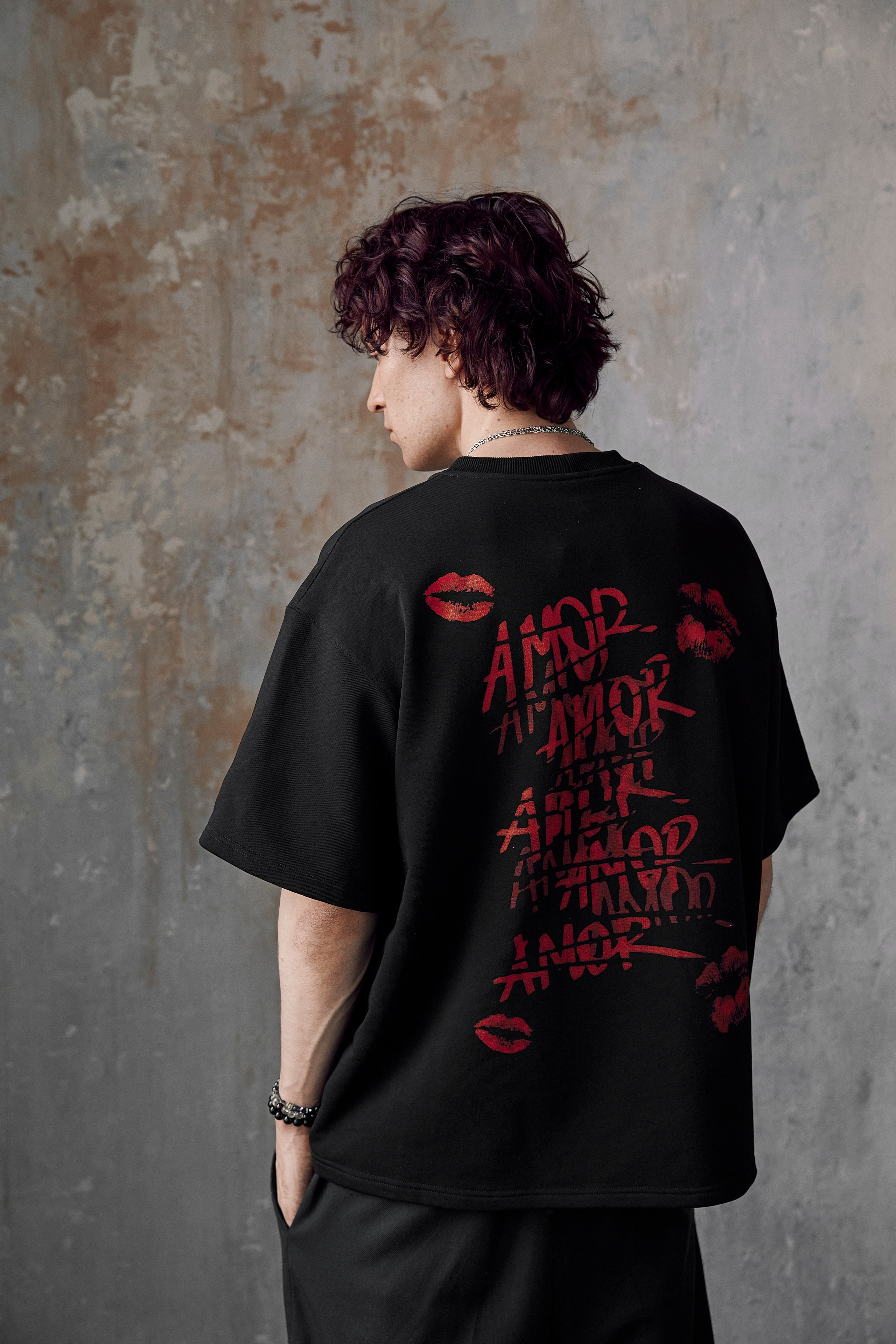 Бренд футболок / Non Grata. Cheeelsa.ru