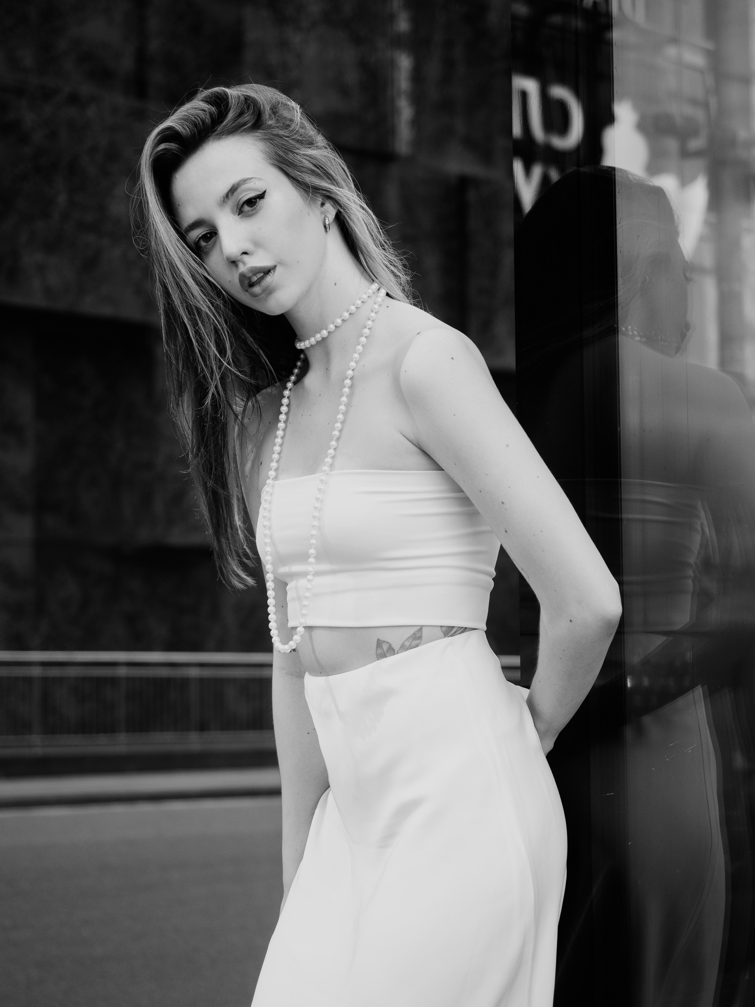 Ч/б женский портет