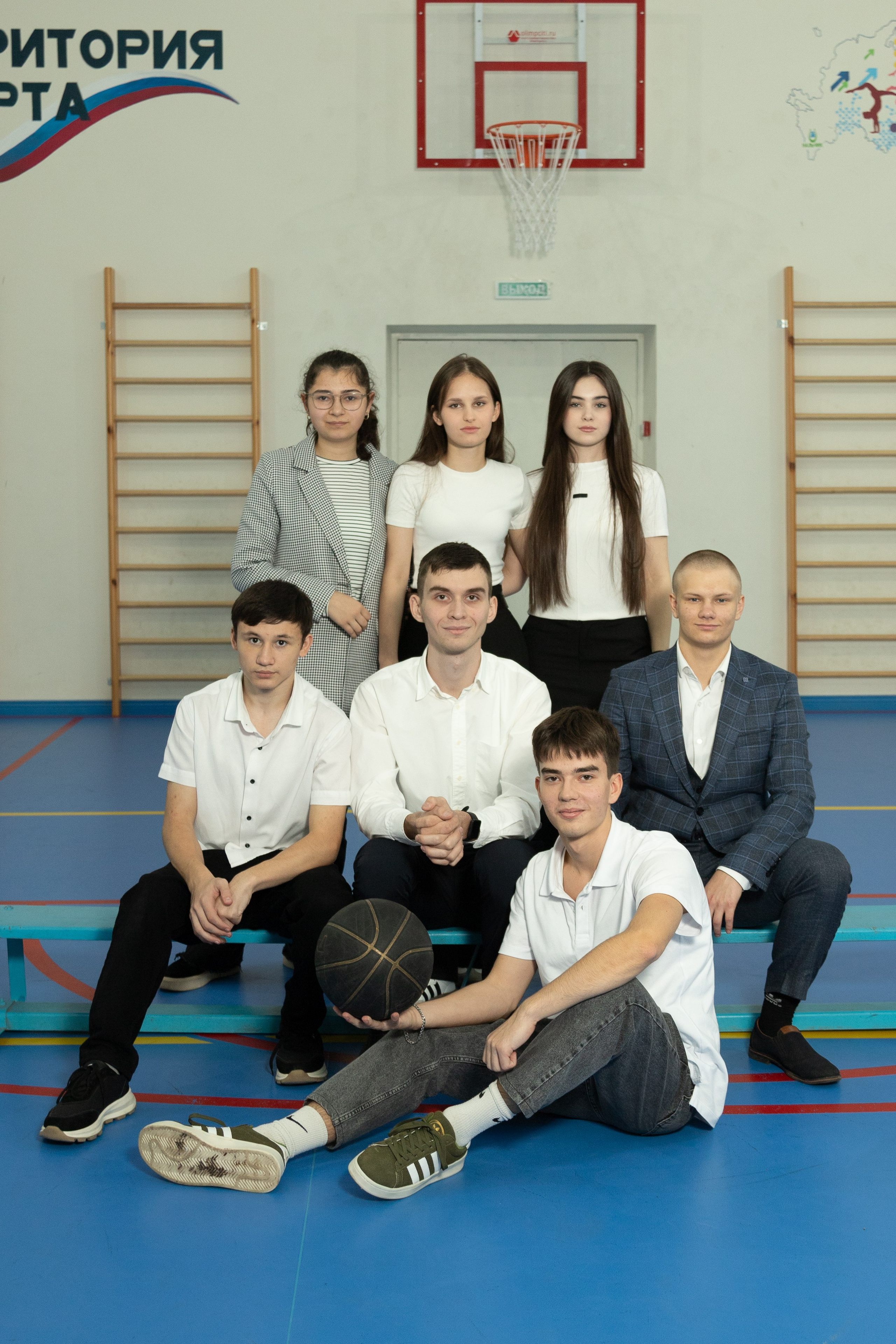 9  и 11 классы. Школьный фотограф в г. Нальчик Галимат Абитова